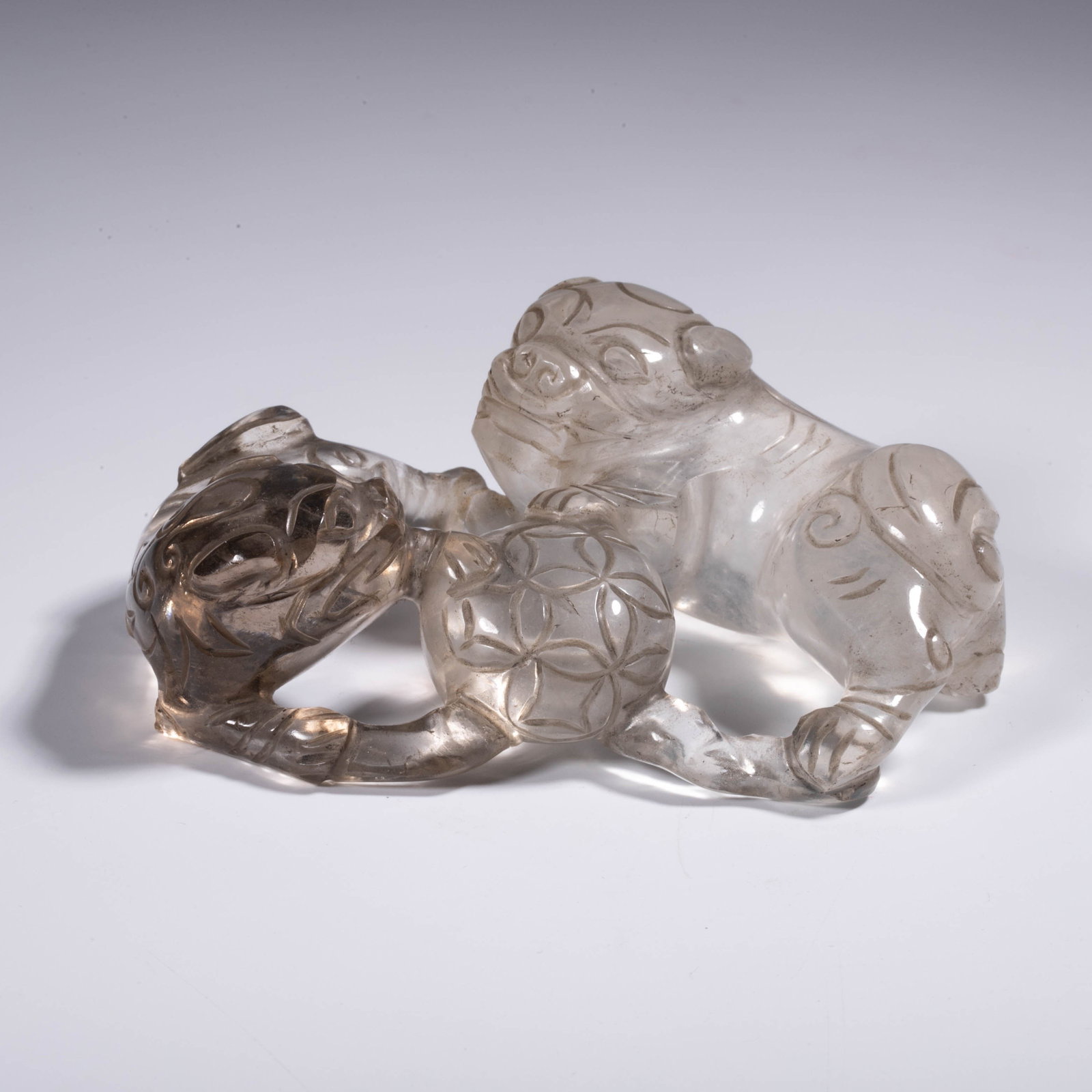 Clear Water Two Lions Playing with Pearls Paperweight (1 of 6)