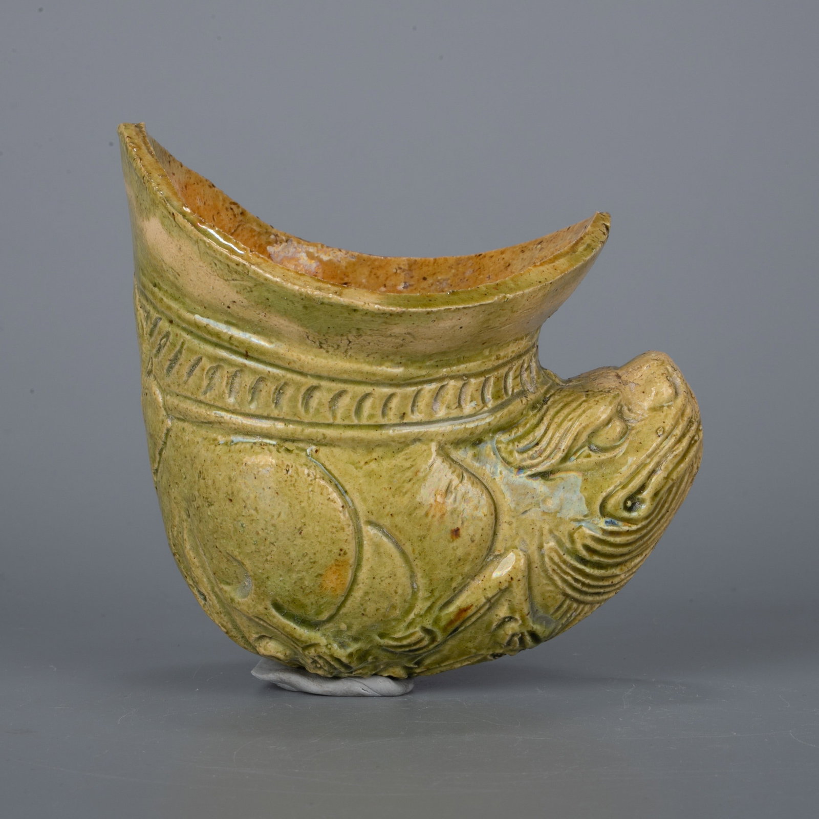 Green glaze animal head cup (1 of 7)