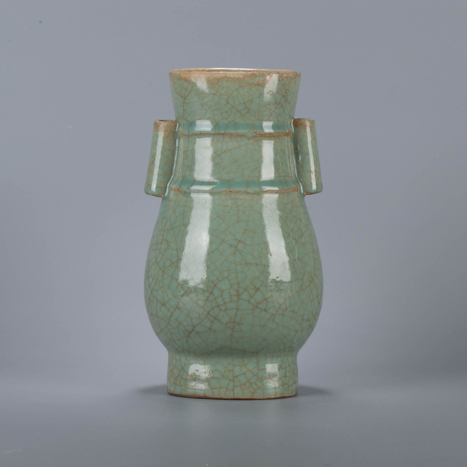 Ming Longquan ware Ge ware crackle glazetubular handles bottle (1 of 6)