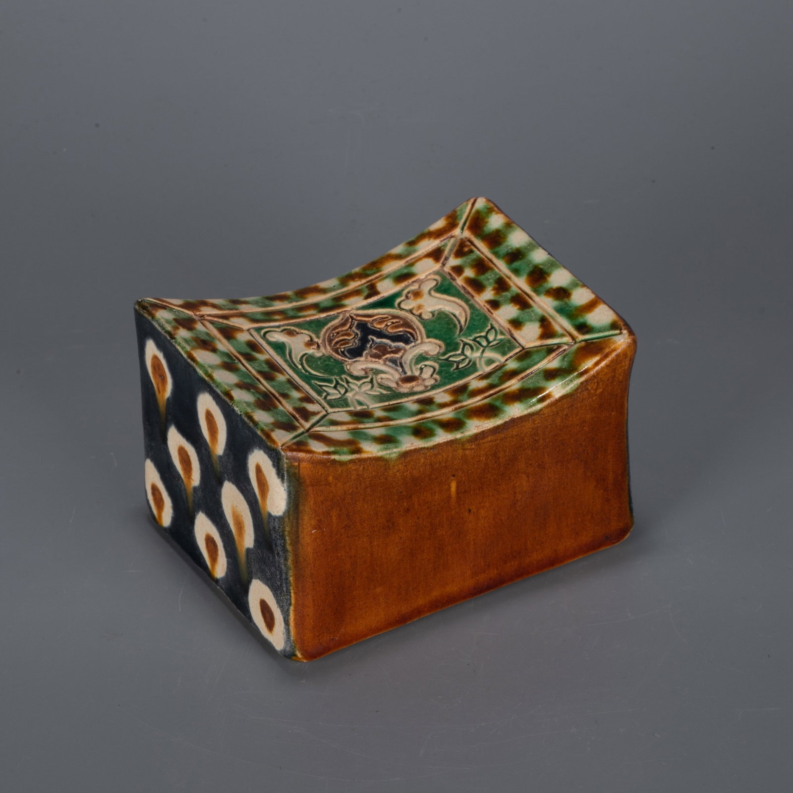 Tang Sancai Pulse Pillow (1 of 8)