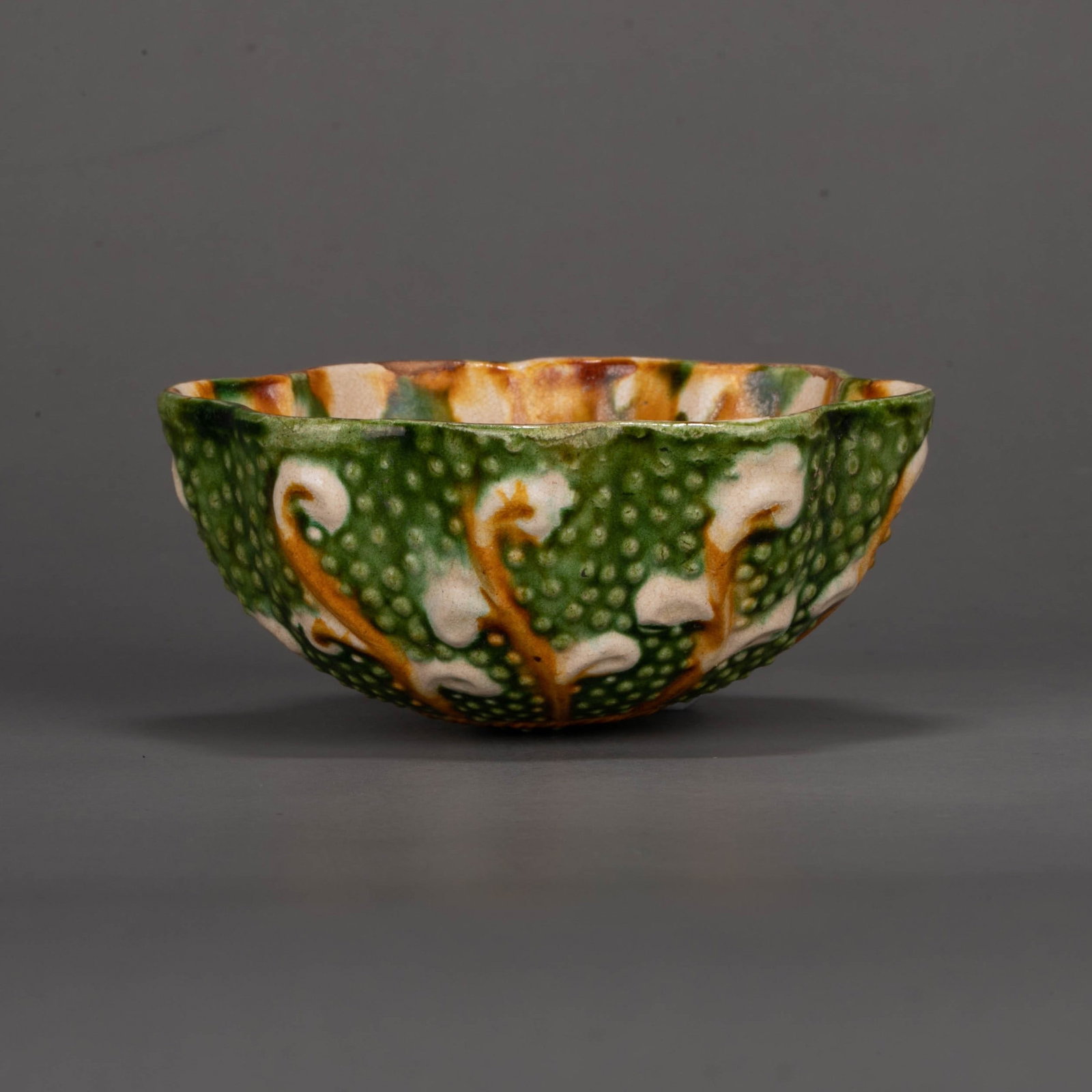 Tang Sancai lobed rim cup: Tang Sancai lobed rim cup