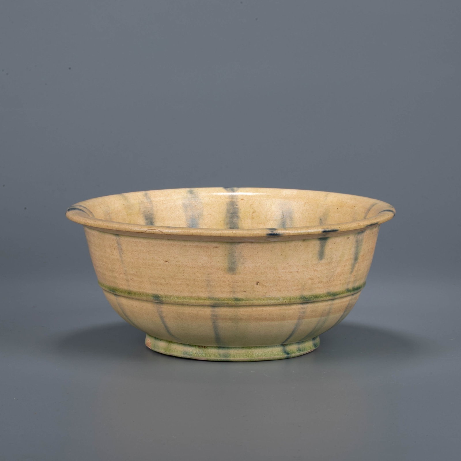 Tang Hanging Blue Glaze Bowl (1 of 6)