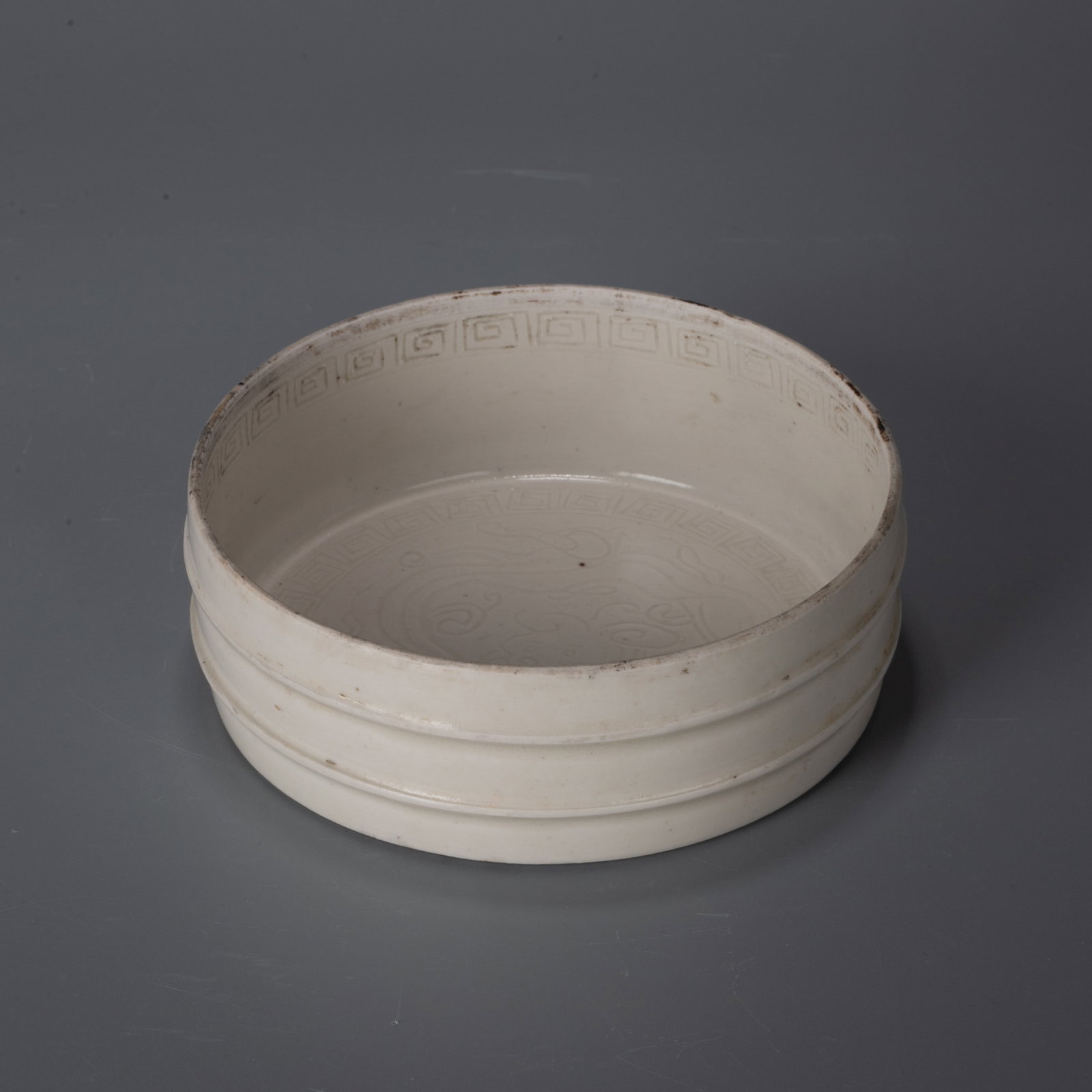 Song Dynasty Ding Kiln Chilong Pattern Brush Washer: Song Dynasty Ding Kiln Chilong Pattern Brush Washer