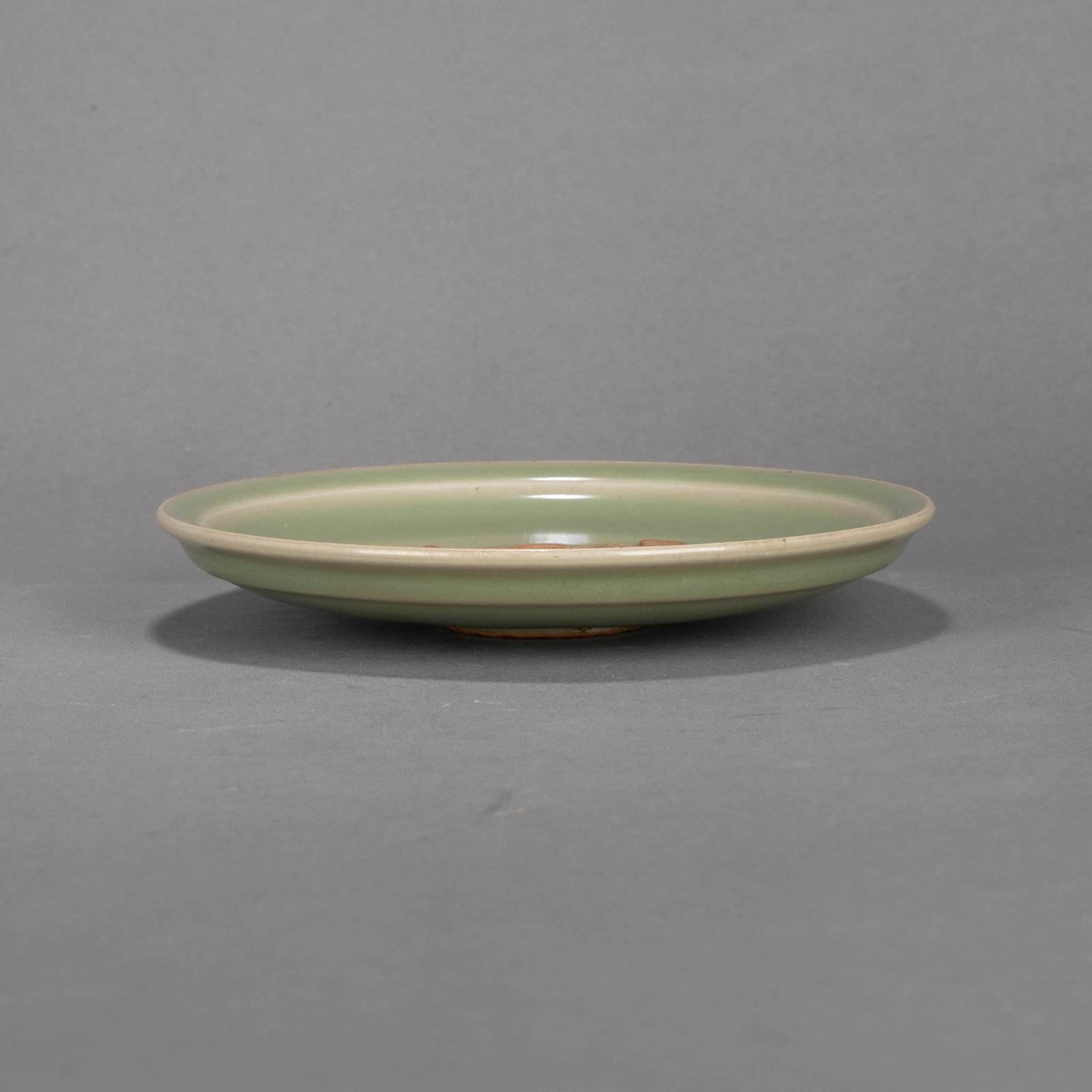 Yuan Longquan ware phoenix pattern dish - 4
