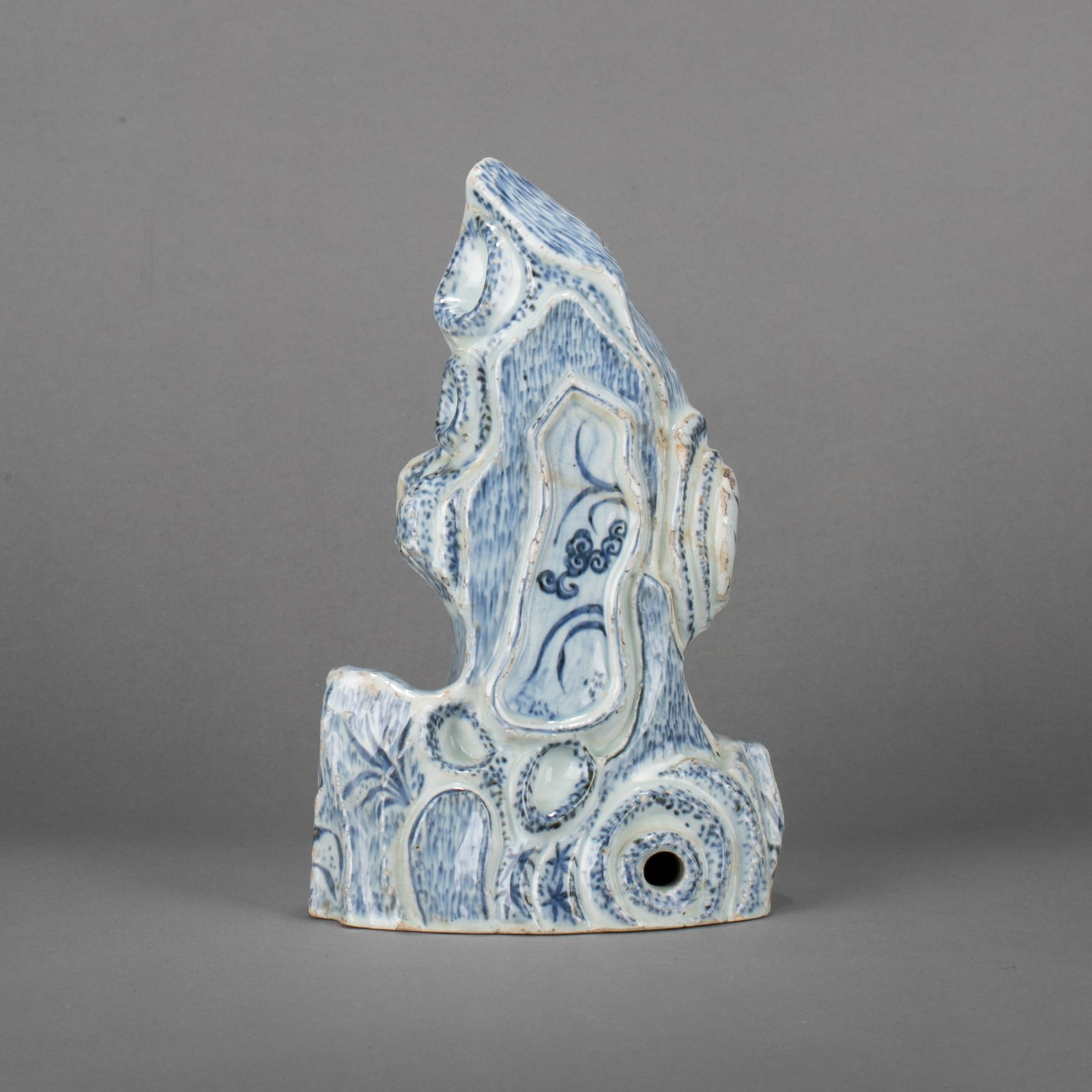 Ming Dynasty antique dyed with mountain-shaped ornaments (1 of 6)