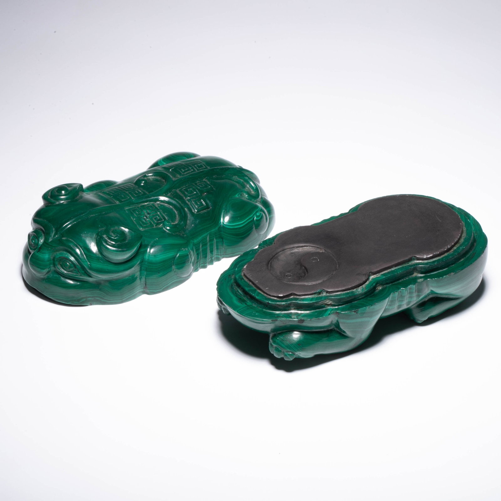 Ming Dynasty malachite inkstone (1 of 7)