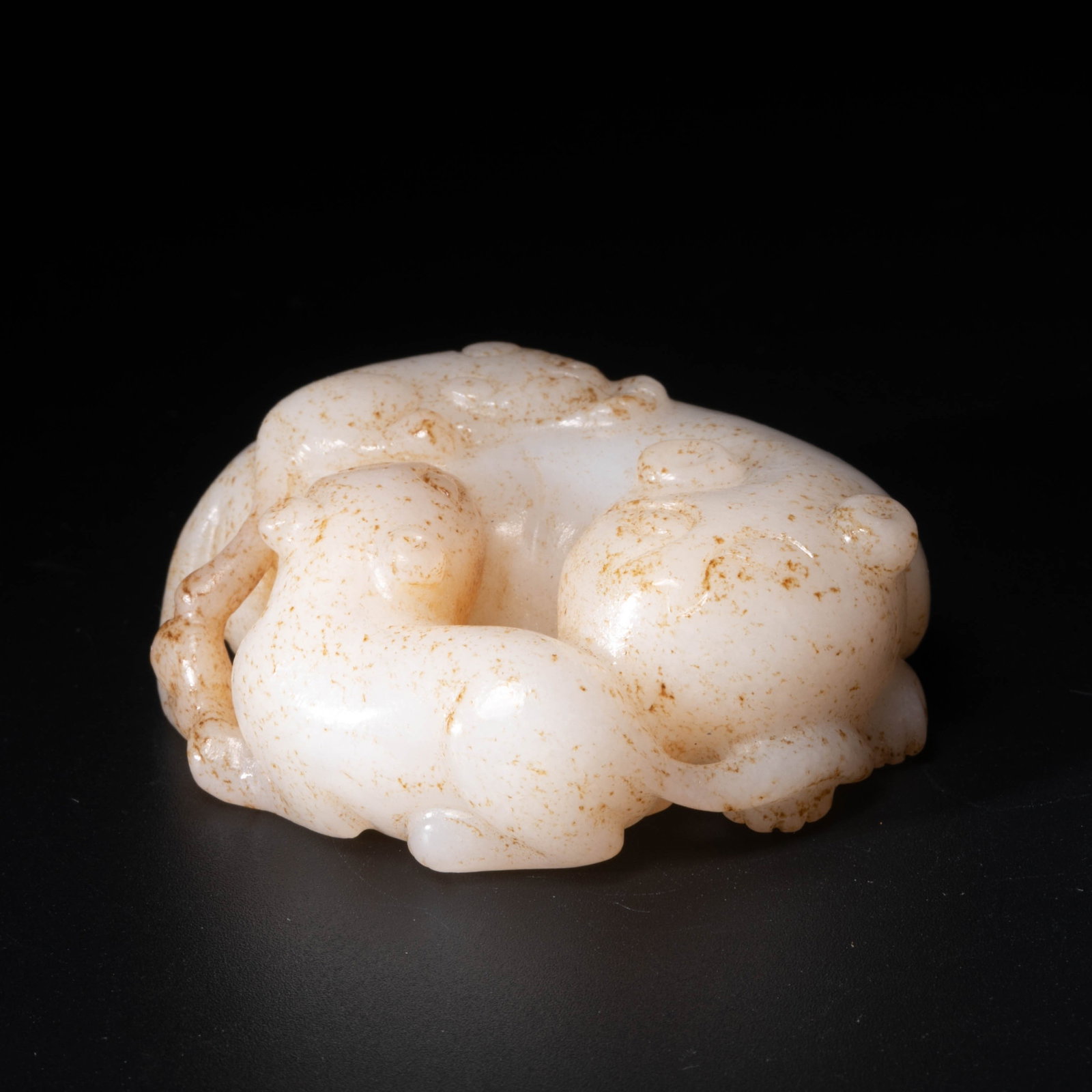 Hetian jade double badger pendant (1 of 5)