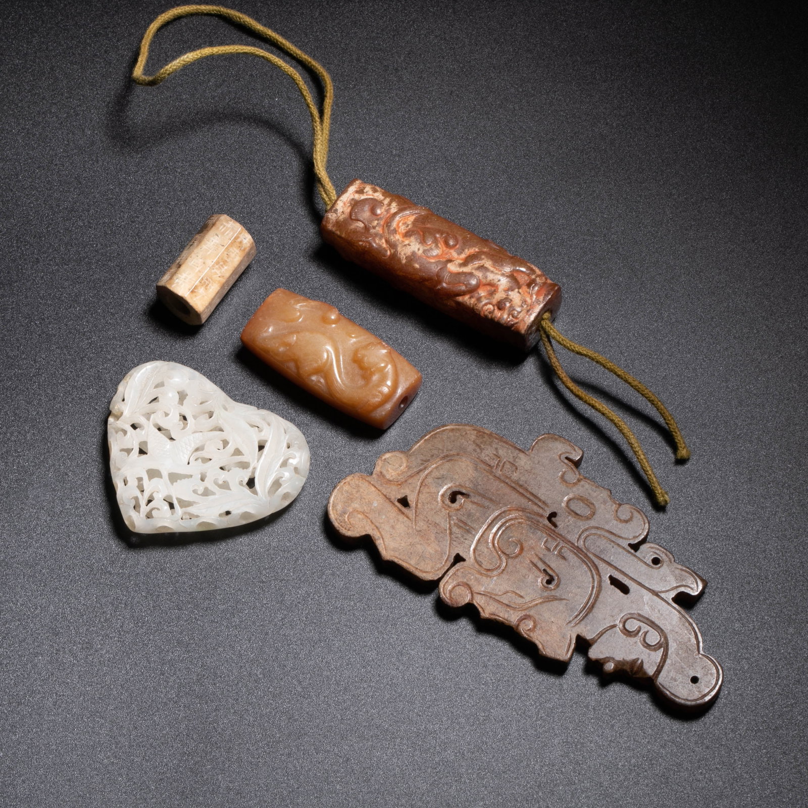 Warring States - Han Dynasty Ancient Jade 5 points (1 of 13)