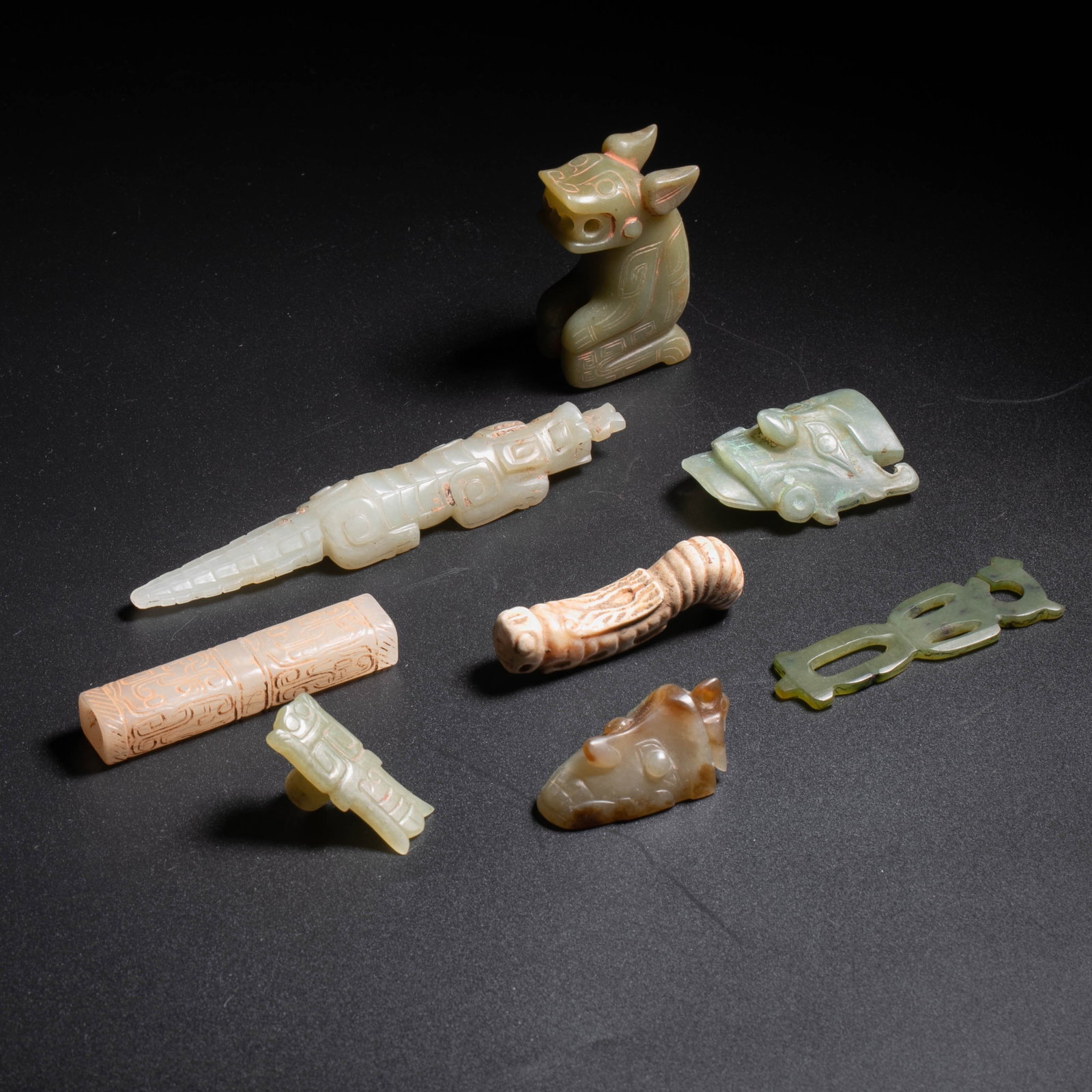 A set of Shang-Western Zhou jades: A set of Shang-Western Zhou jades