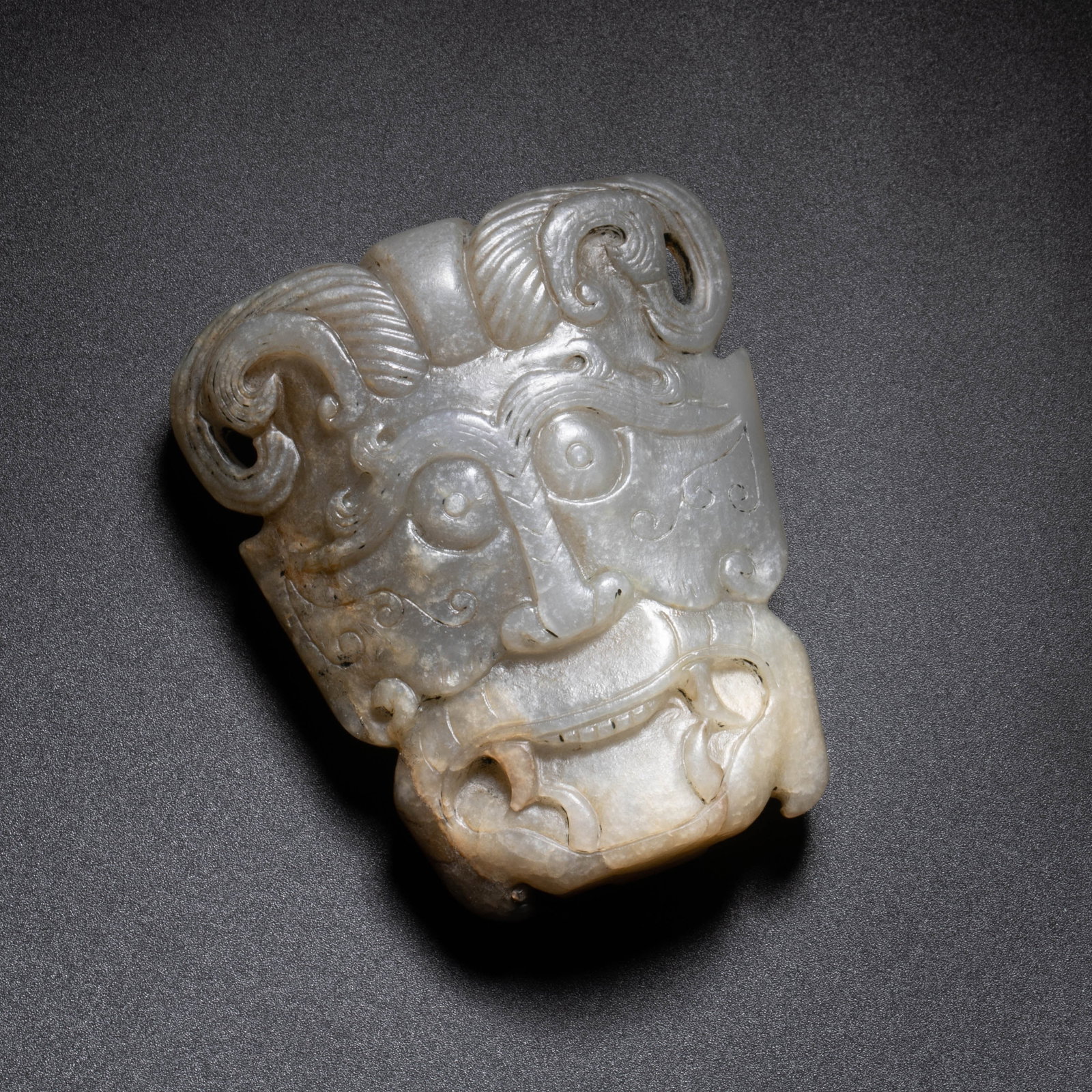 Hu head jade carving (1 of 4)