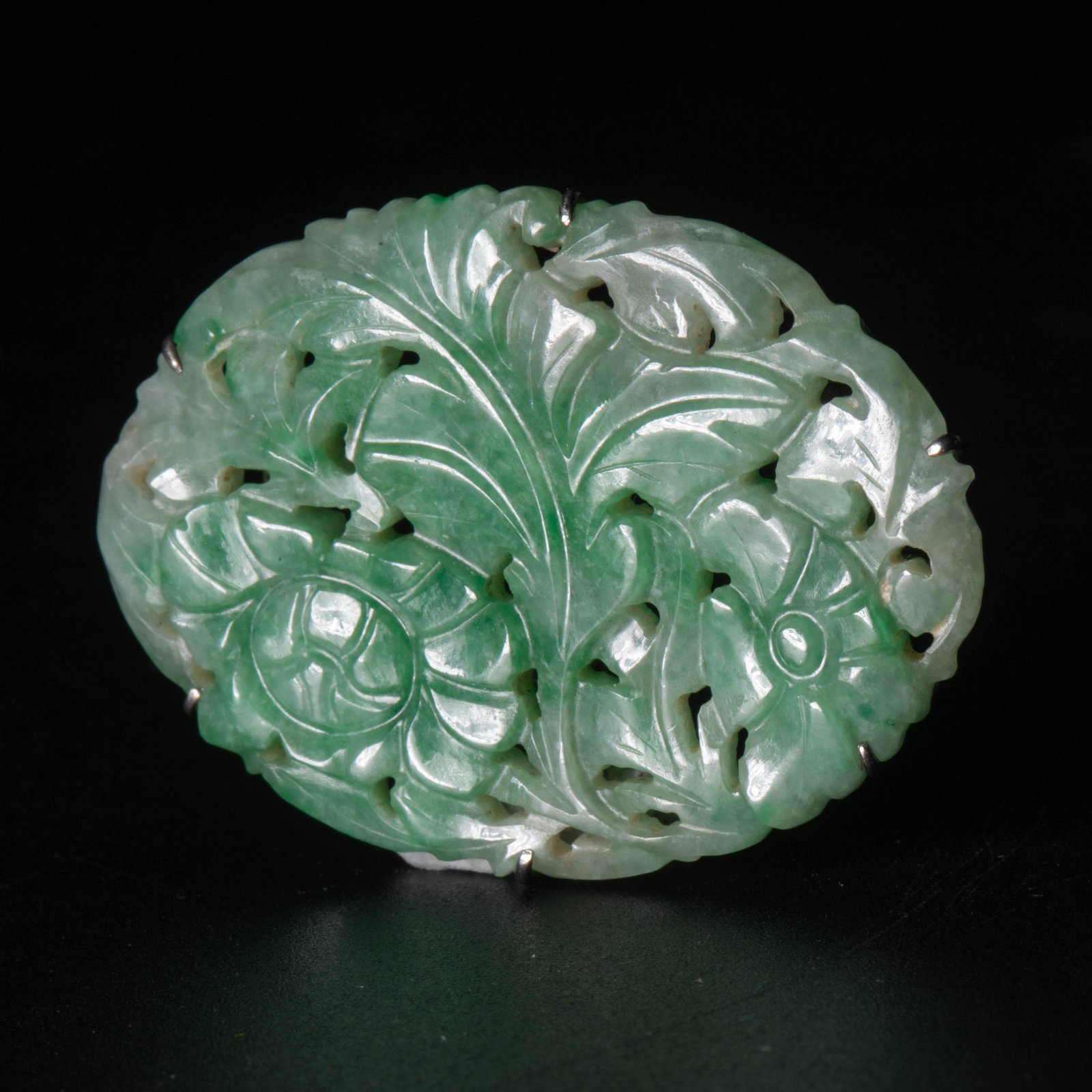 Natural jadeite intertwining pattern buckle with certificate - 3