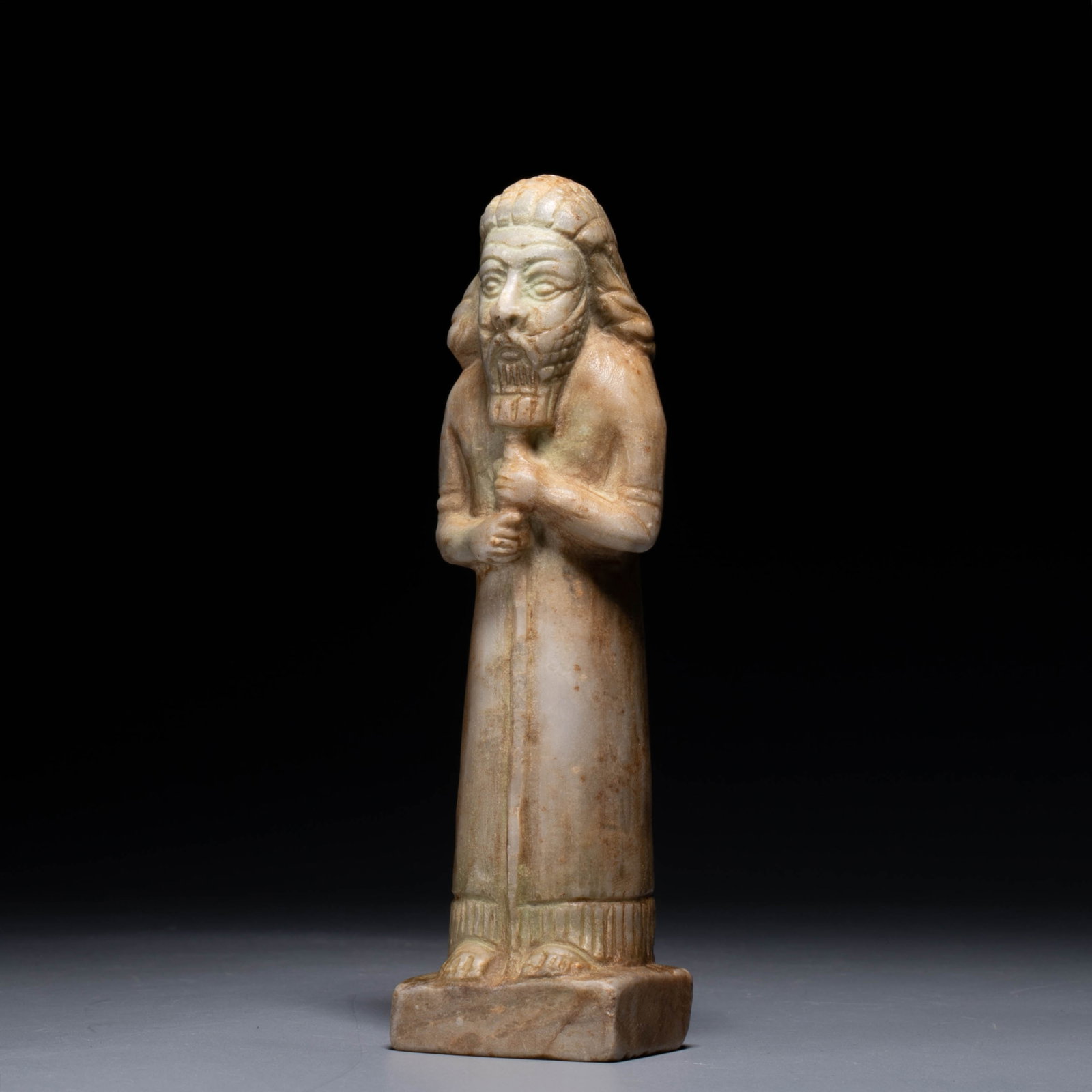 Sumerian praying stone man: Sumerian praying stone man