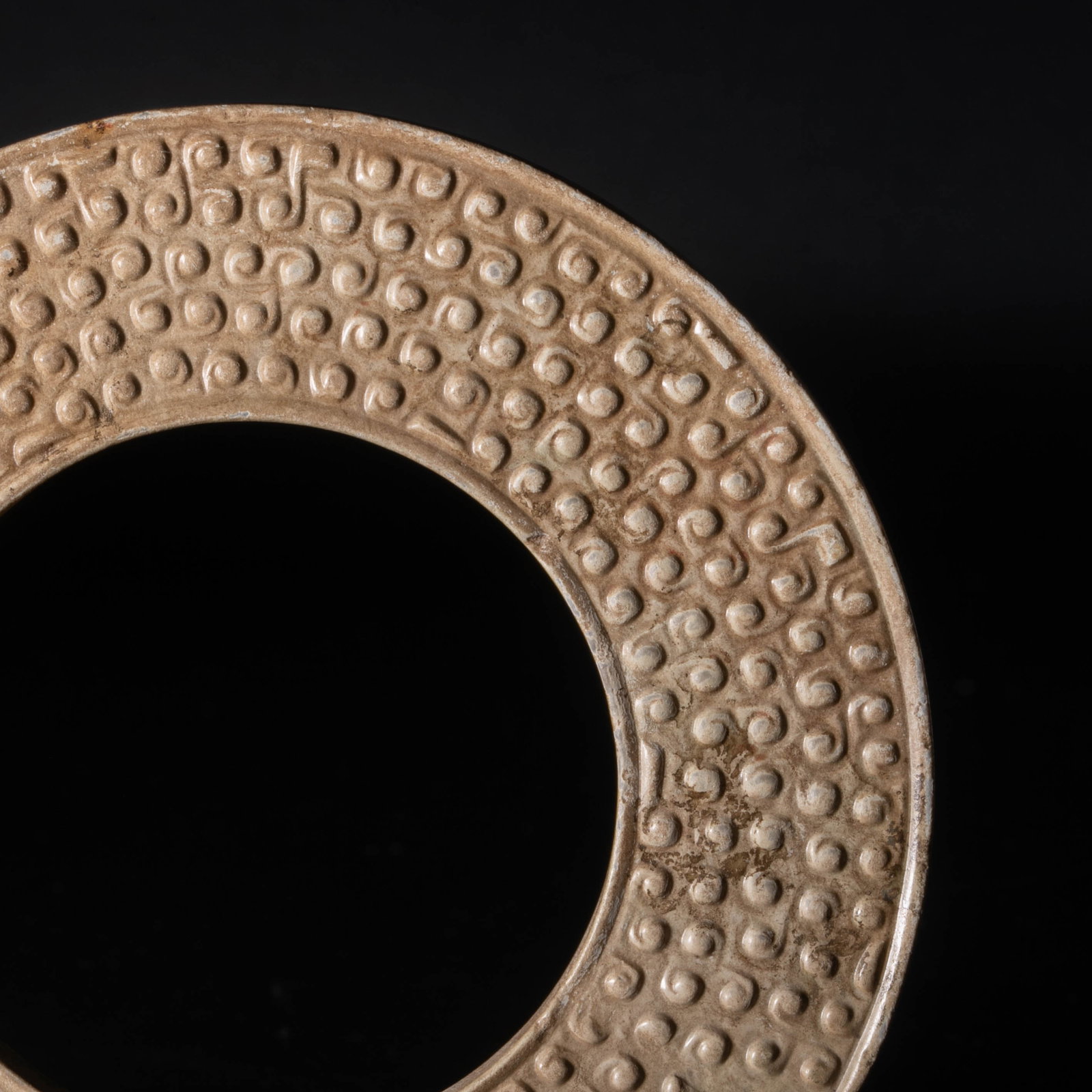 Han Dynasty Valley Pattern Jade - 7