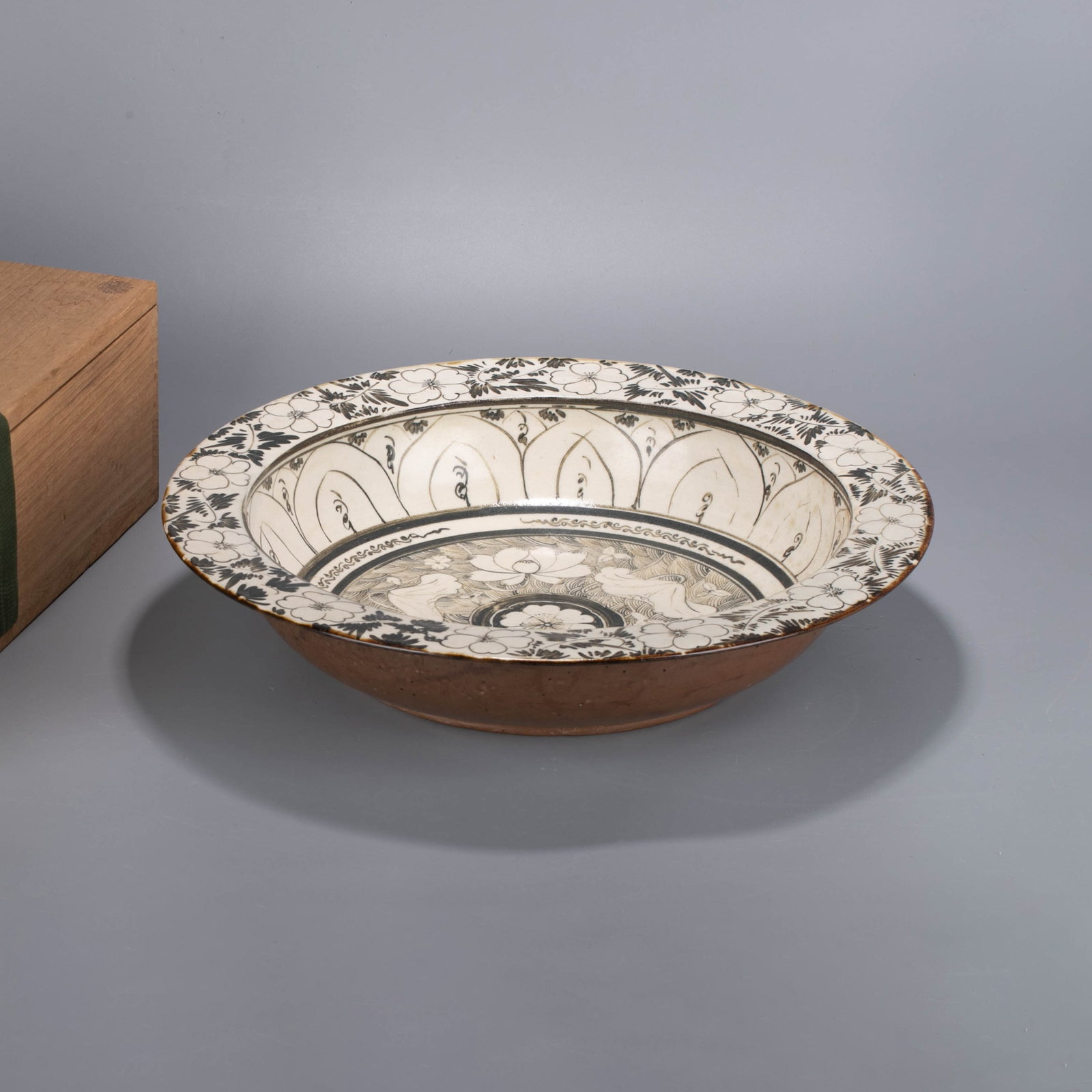 Song Dynasty Cizhou kiln white ground black lotus pond lobed rim large plate with mandarin duck (1 of 10)