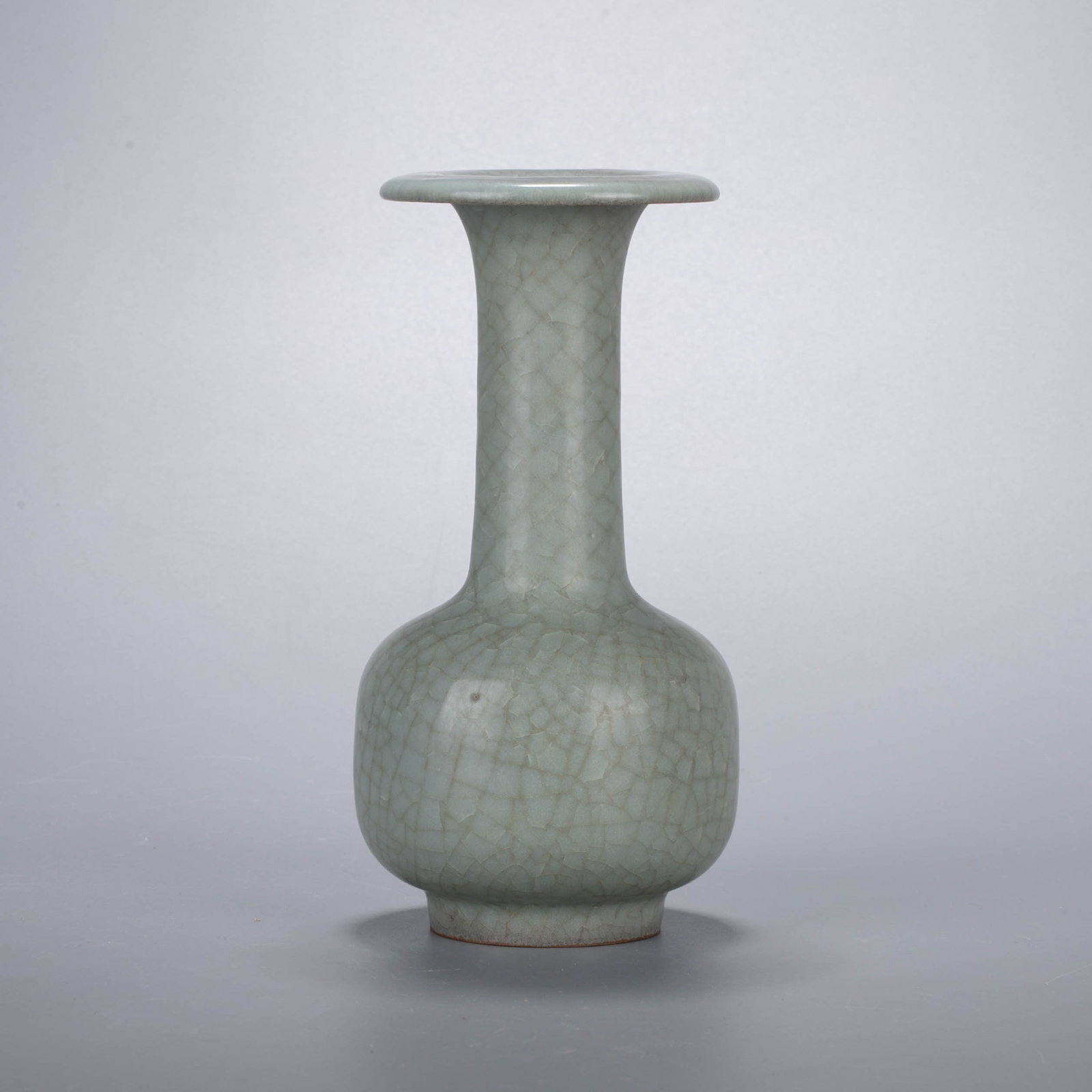 Longquan celadon flask - 3