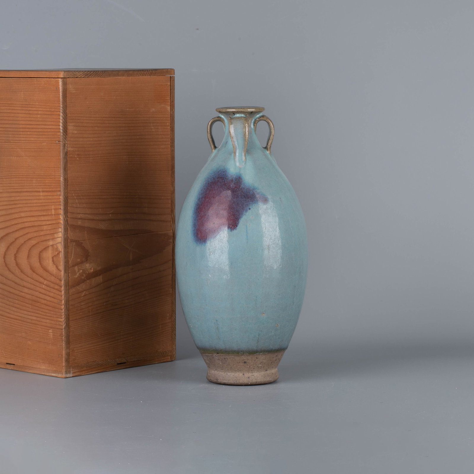 Jin-Yuan Jun ware Purple Spot Four Series Bottle: Jin-Yuan Jun ware Purple Spot Four Series Bottle