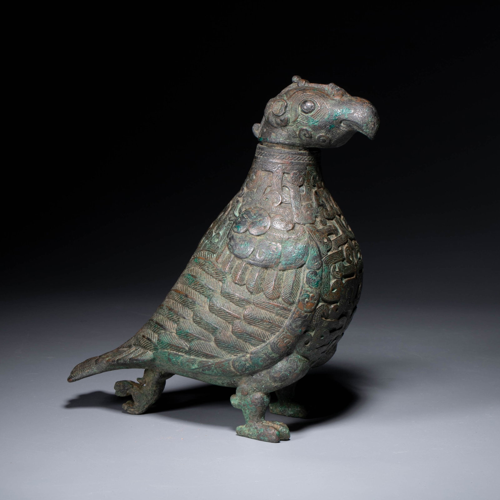 Spring and Autumn Period Bronze Bird Statue (1 of 5)