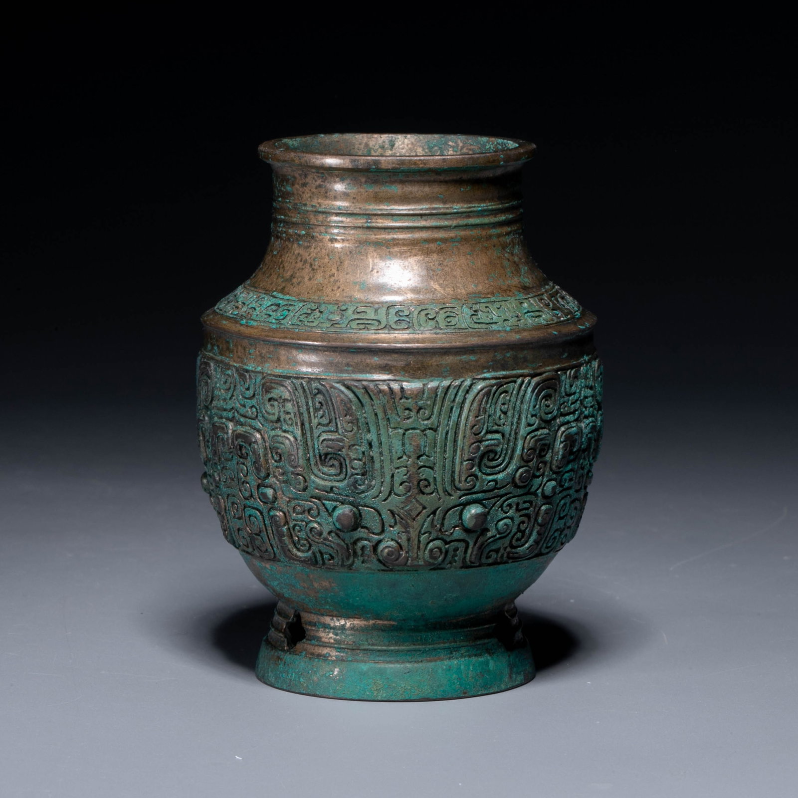 Spring and Autumn Bronze Zun: Spring and Autumn Bronze Zun