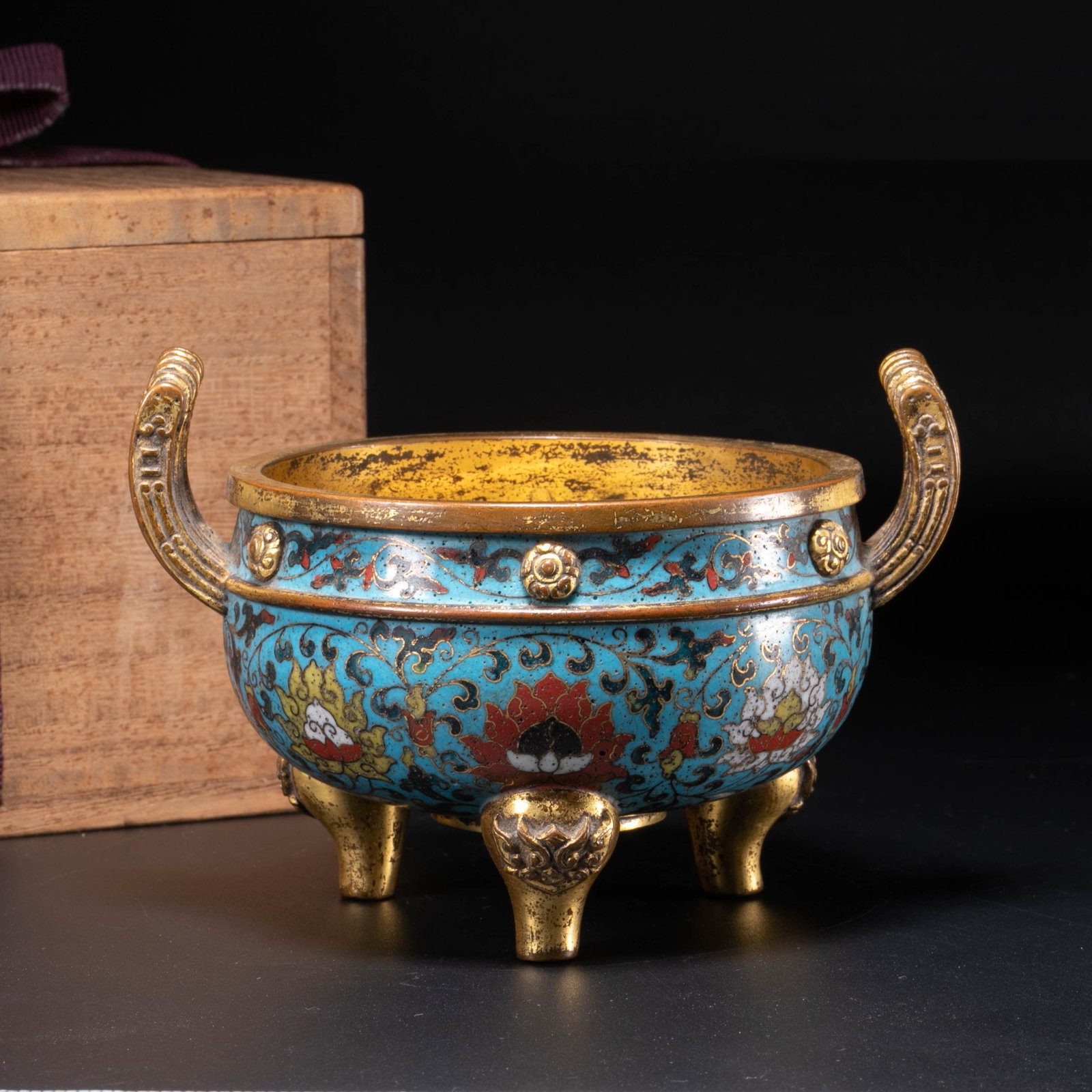 Ming dynasty cloisonne enamel tripod incense burner with lotus pattern (1 of 8)
