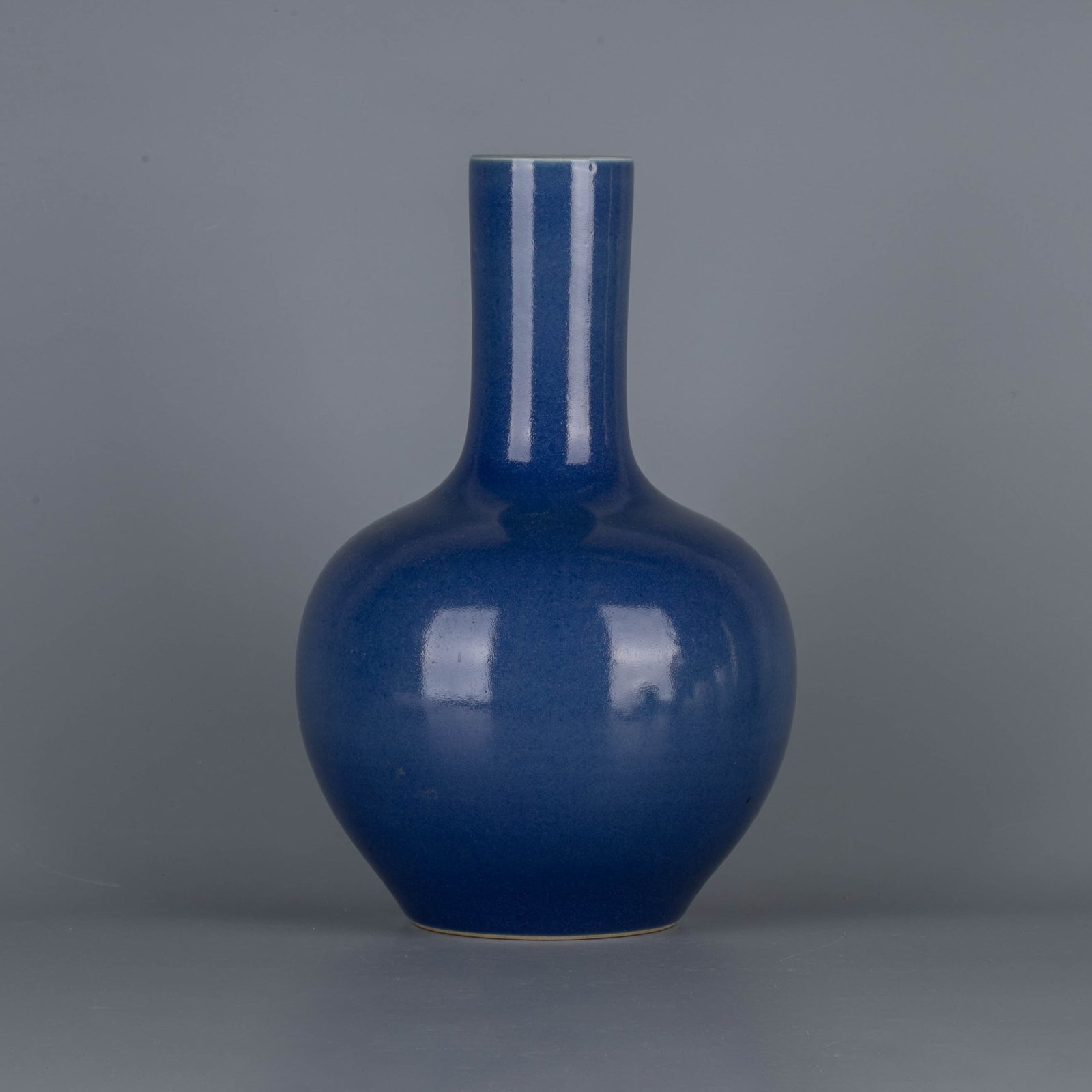 Qing dynasty blue glazed celestial sphere vase (1 of 6)