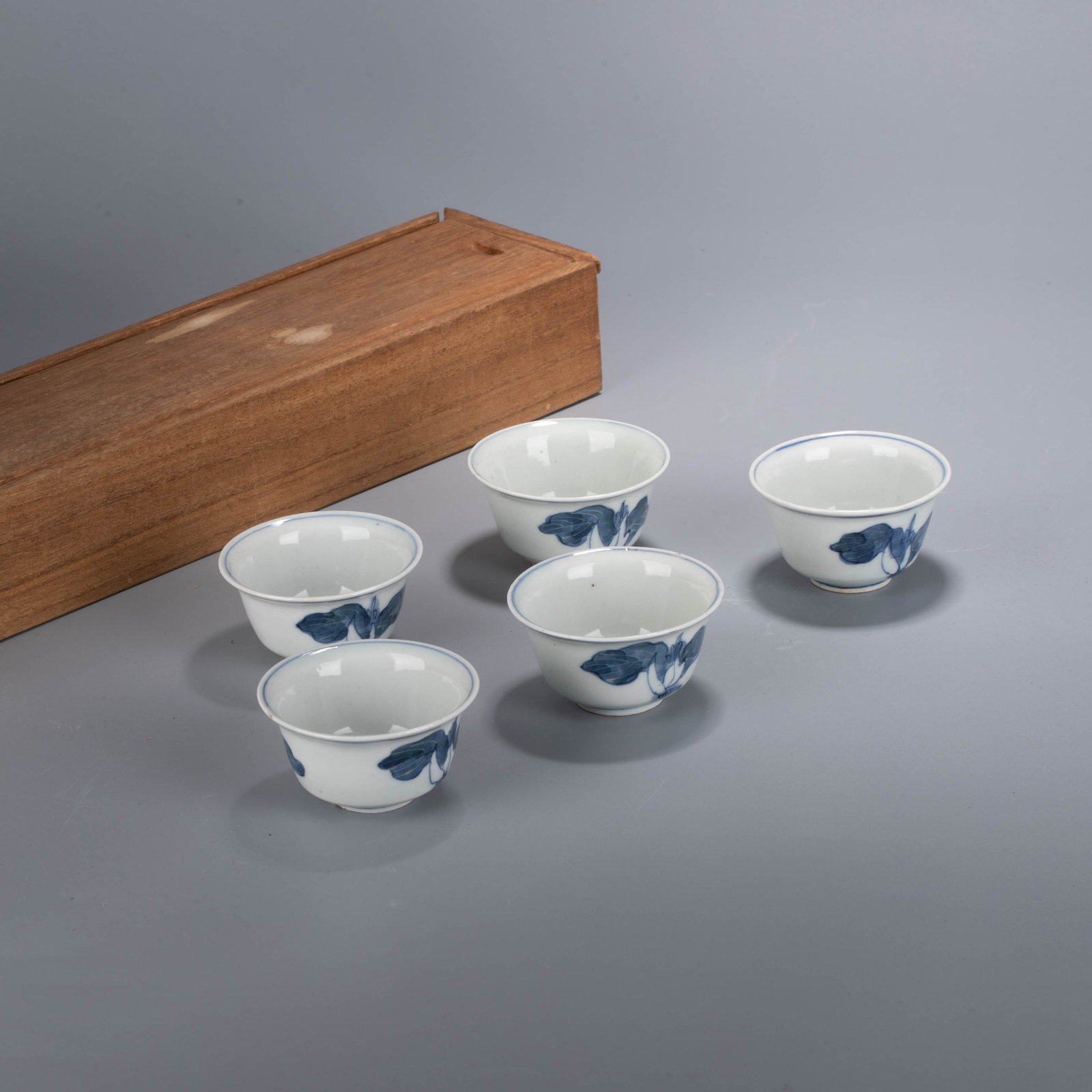 Ming ko-sometsuke cup a group (1 of 7)