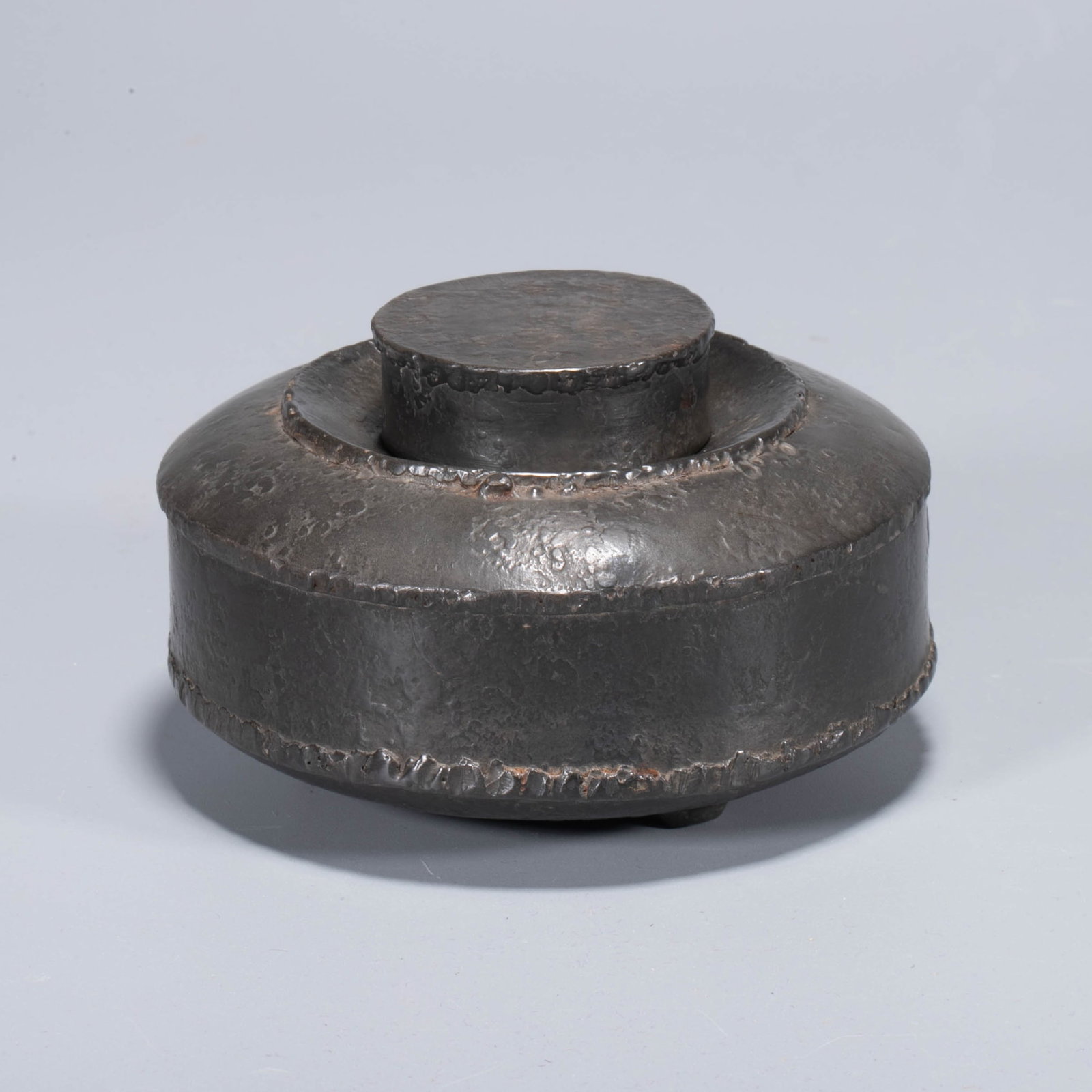 A Round Pewter Teapot - 3