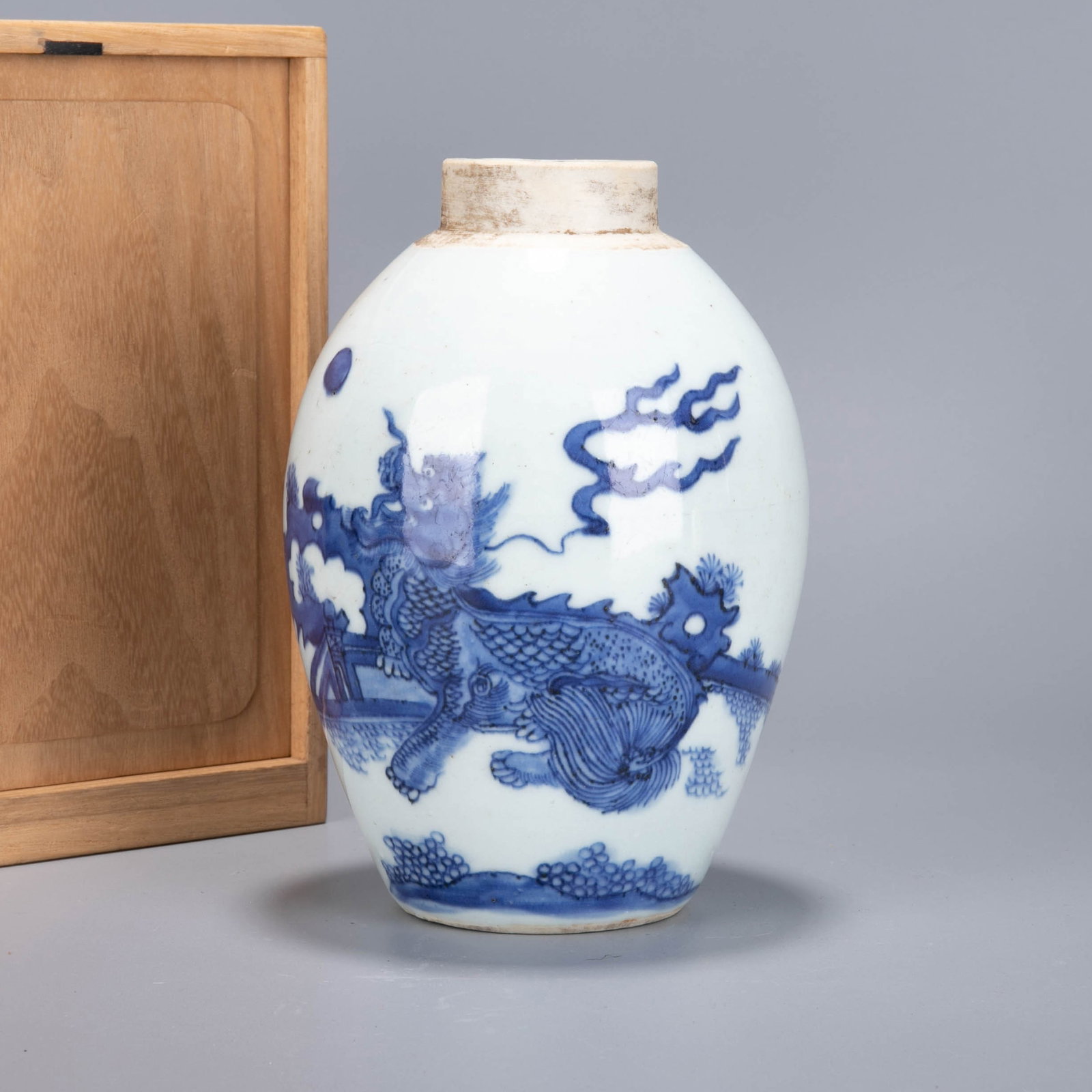 Qing Kangxi Plain Three-Colored Lion a pair: Qing Kangxi Plain Three-Colored Lion a pair