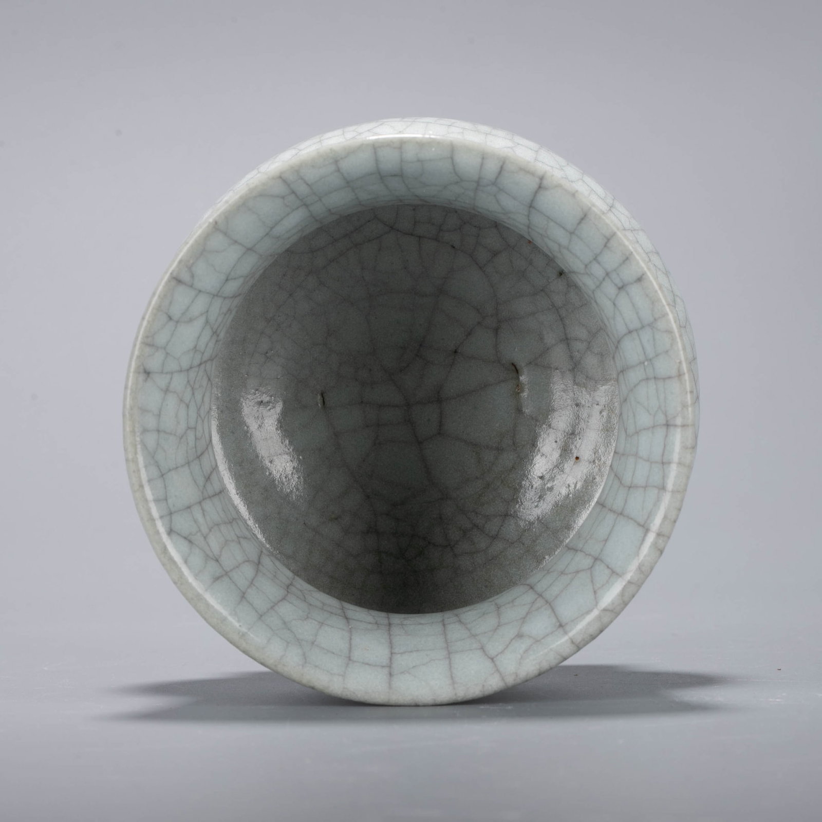 Guan ware spit vessel - 6
