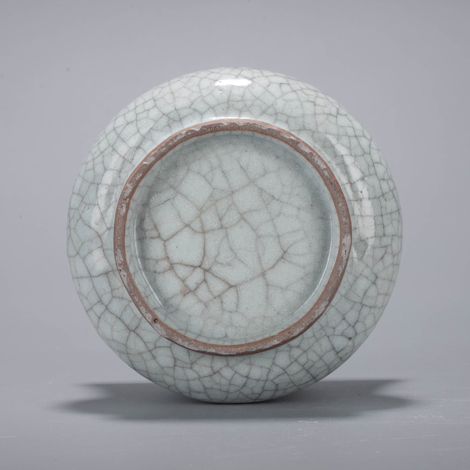 Guan ware spit vessel - 7