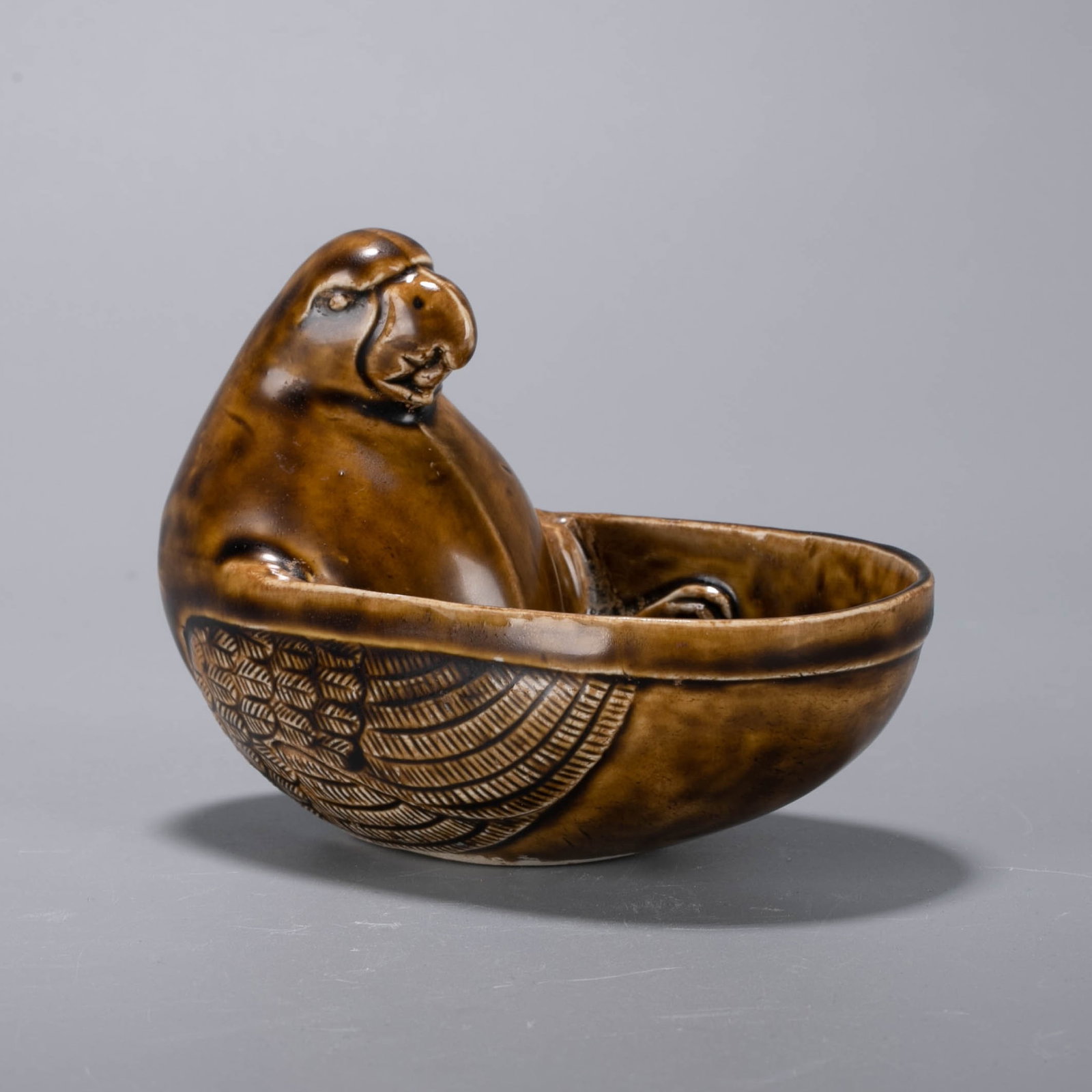 Brown parrot cup - 3