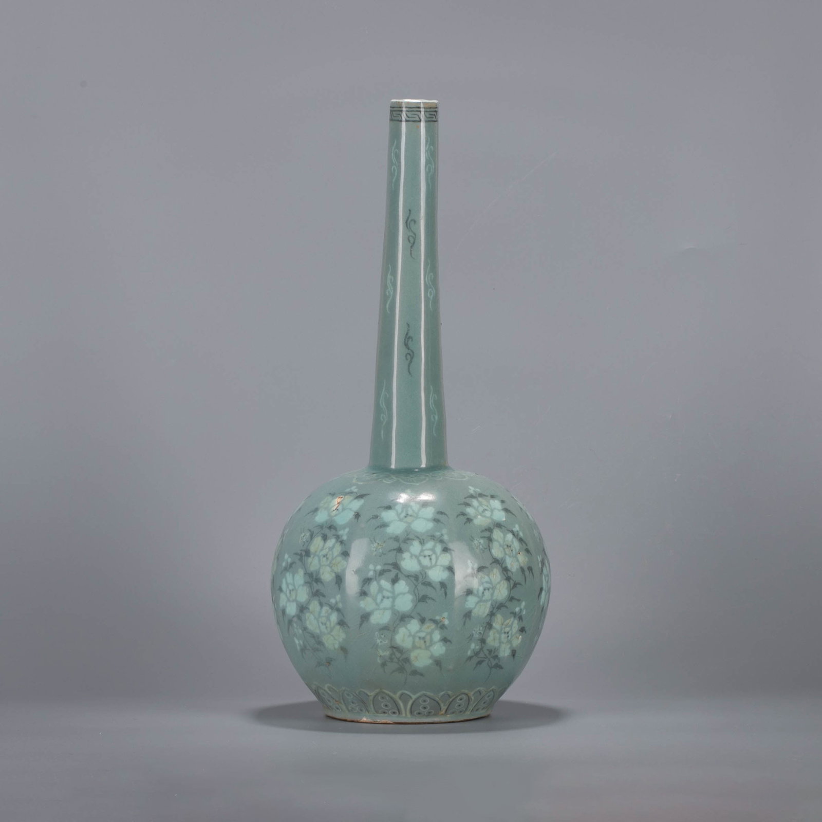 Goryeo Slender vase - 3