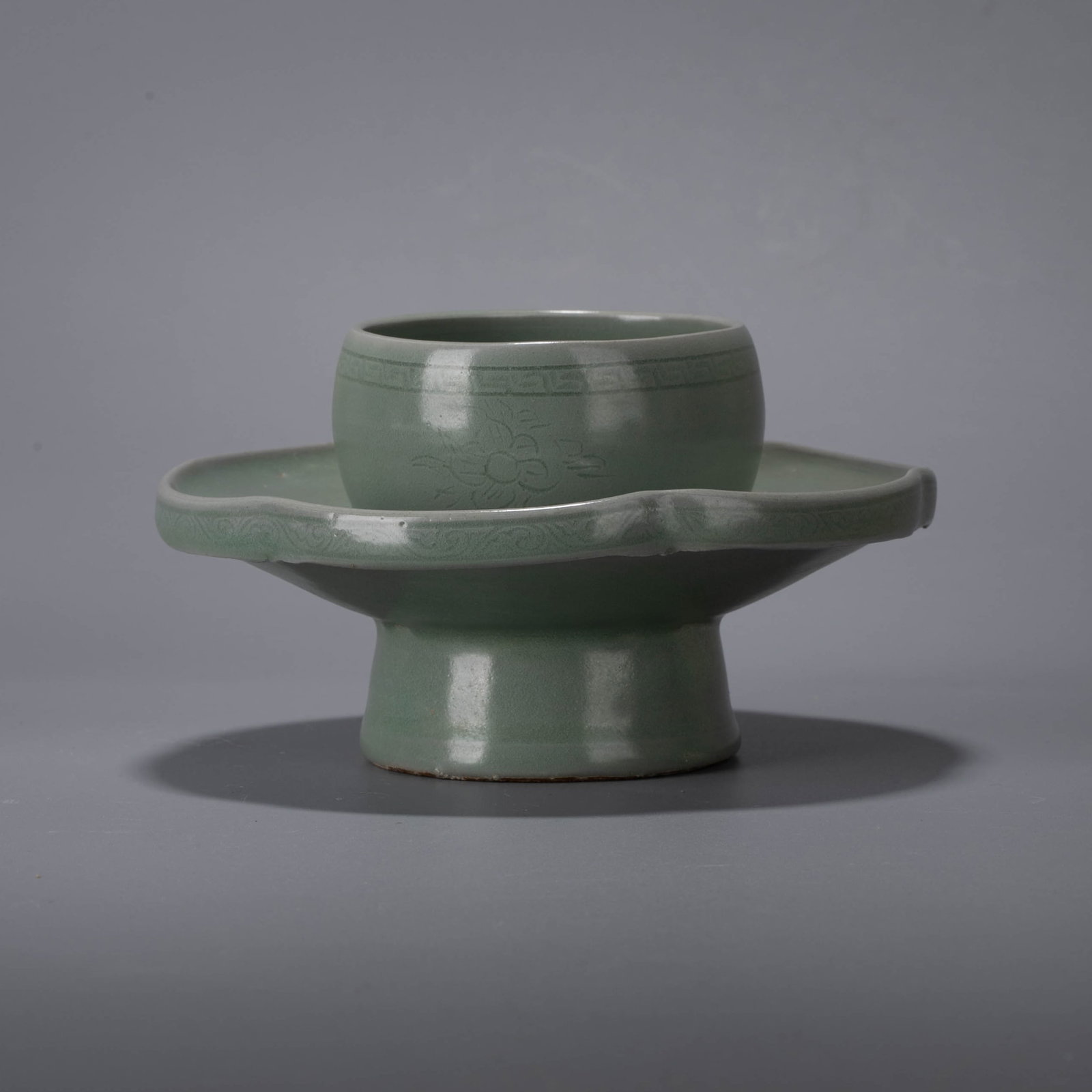 Goryeo celadon cup: Goryeo celadon cup