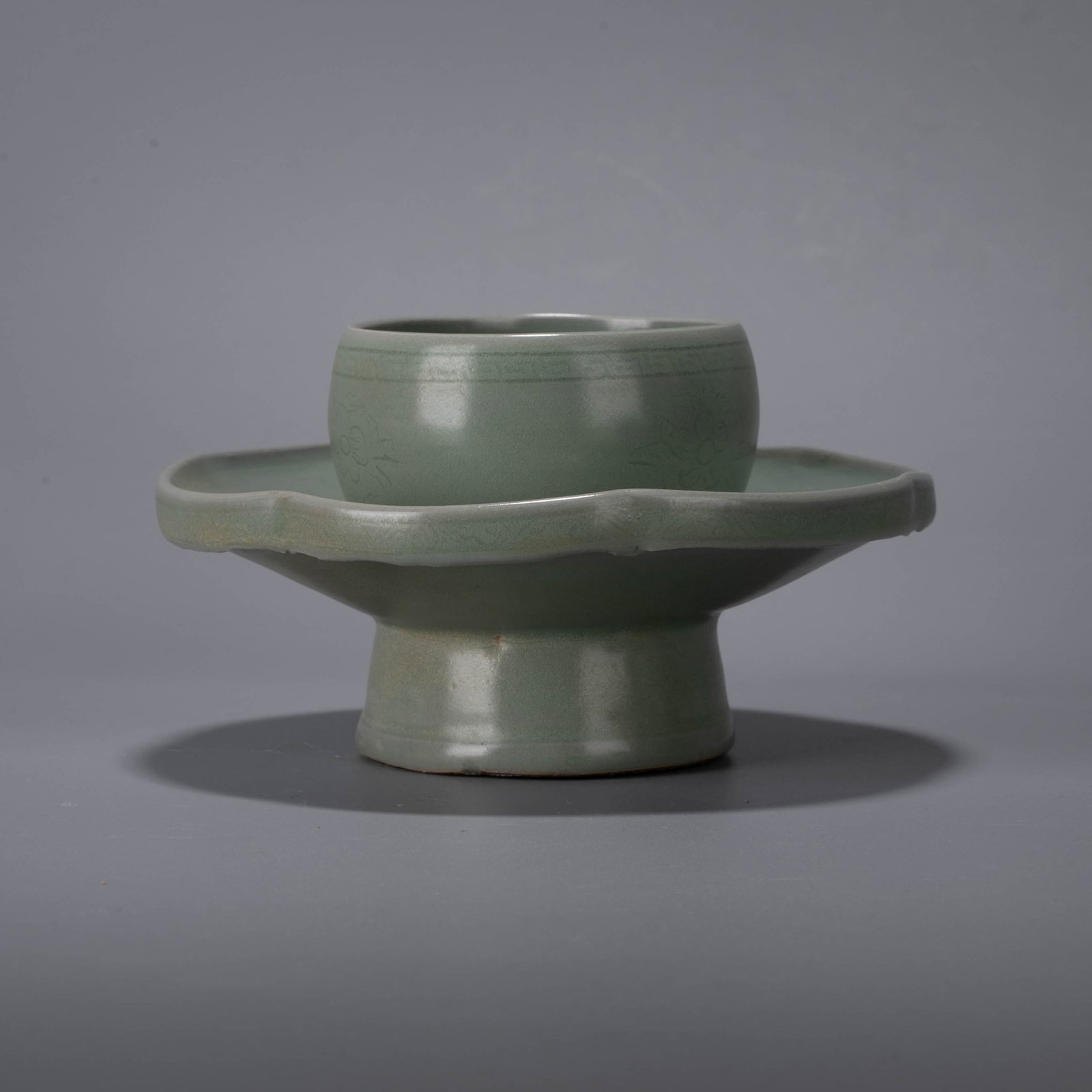 Goryeo celadon cup - 4