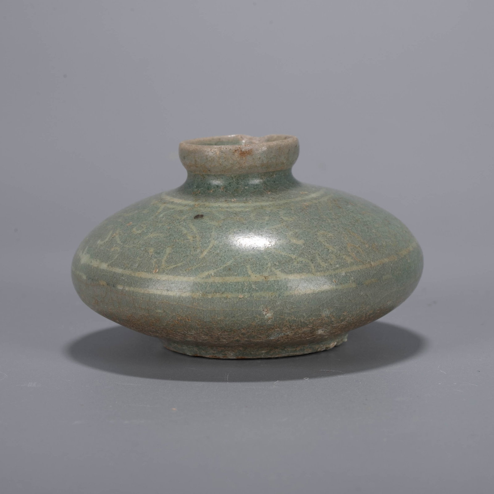 Goryeo celadon Oil vessel: Goryeo celadon Oil vessel