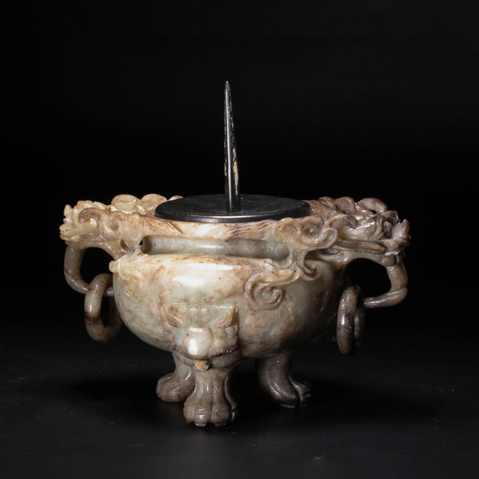 Ming Dynasty Oil Jade incense burner: Ming Dynasty Oil Jade incense burner