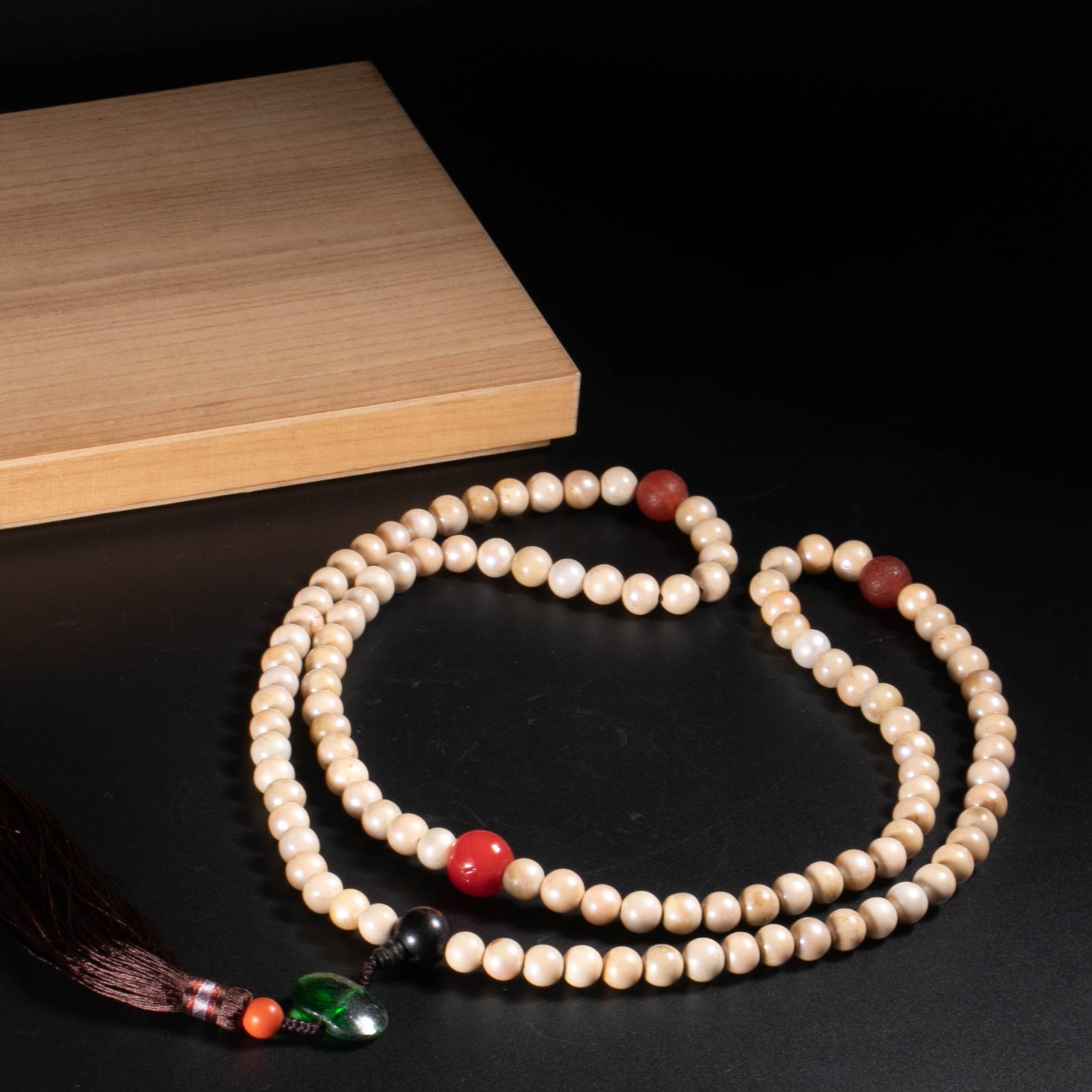 Qing Dynasty Dongzhu Buddhist beads: Qing Dynasty Dongzhu Buddhist beads