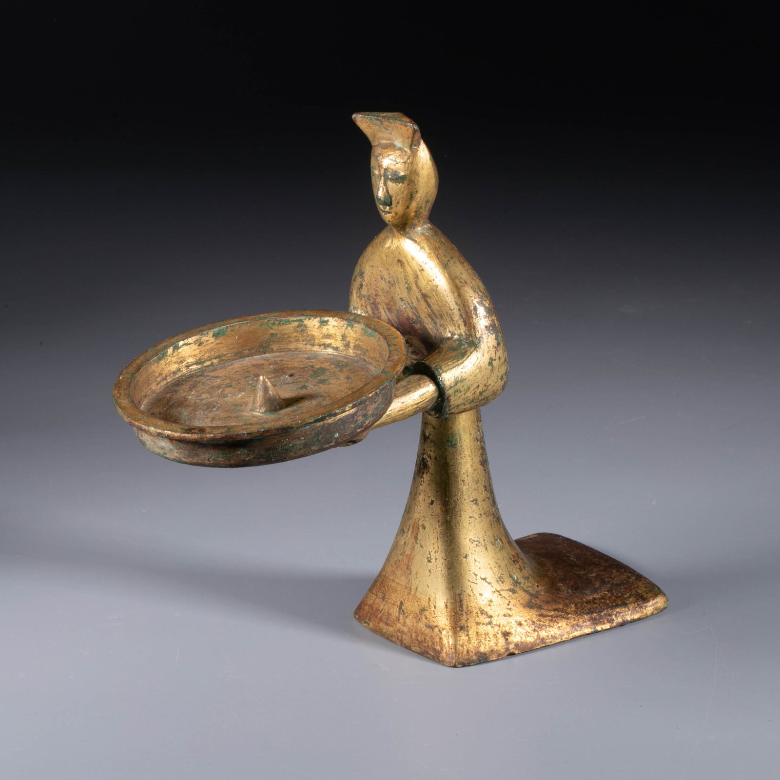 Chinese gilt People drag lamps: Chinese gilt People drag lamps