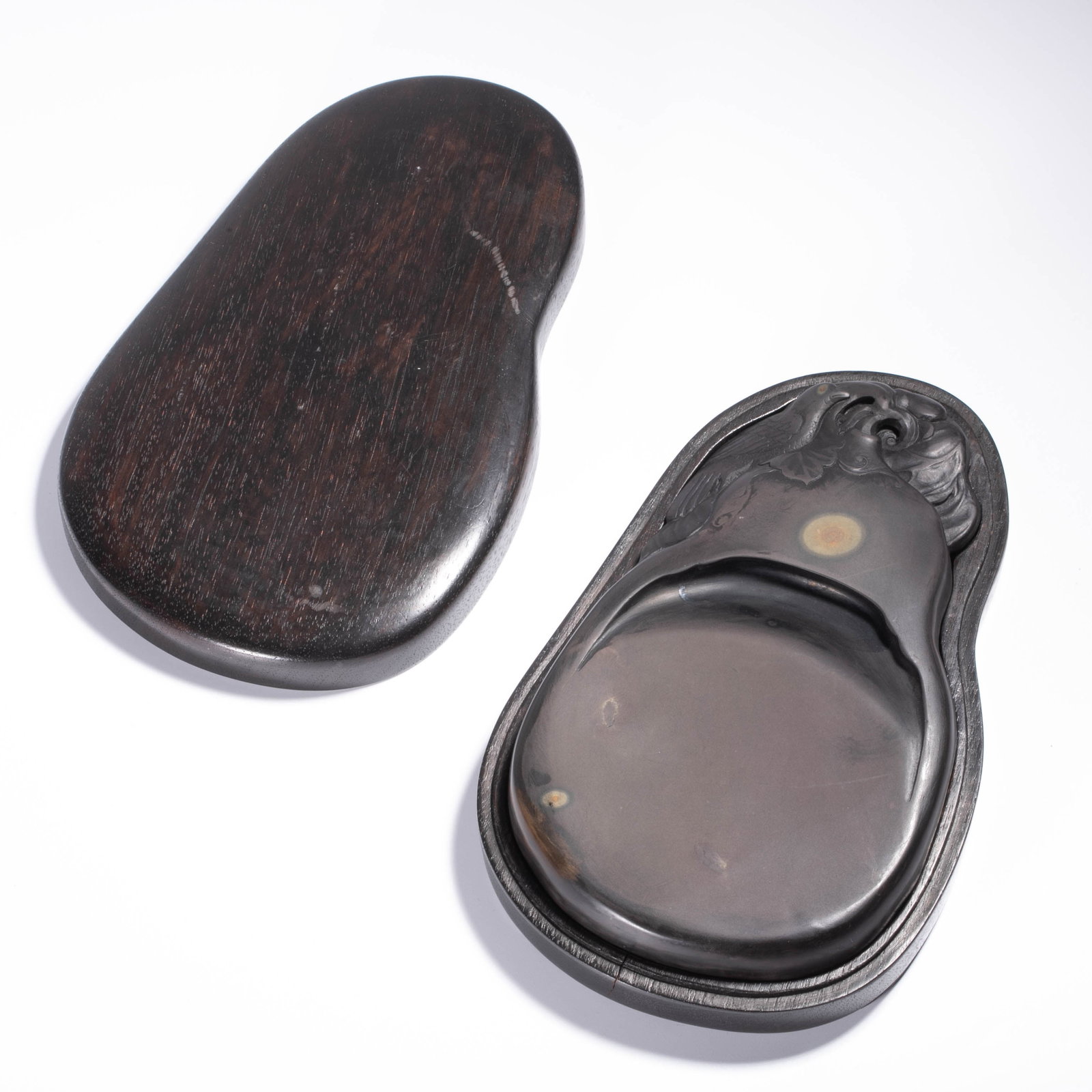 Qing Dynasty Duanxi Eyed Gourd inkstone (1 of 6)
