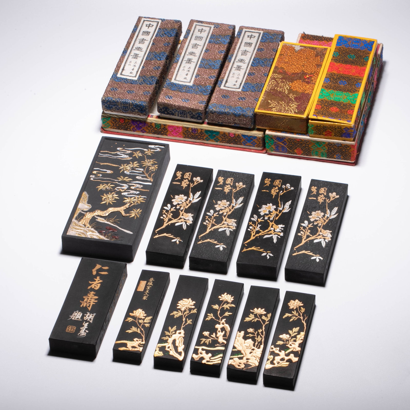 7 boxes of ancient ink: 7 boxes of ancient ink