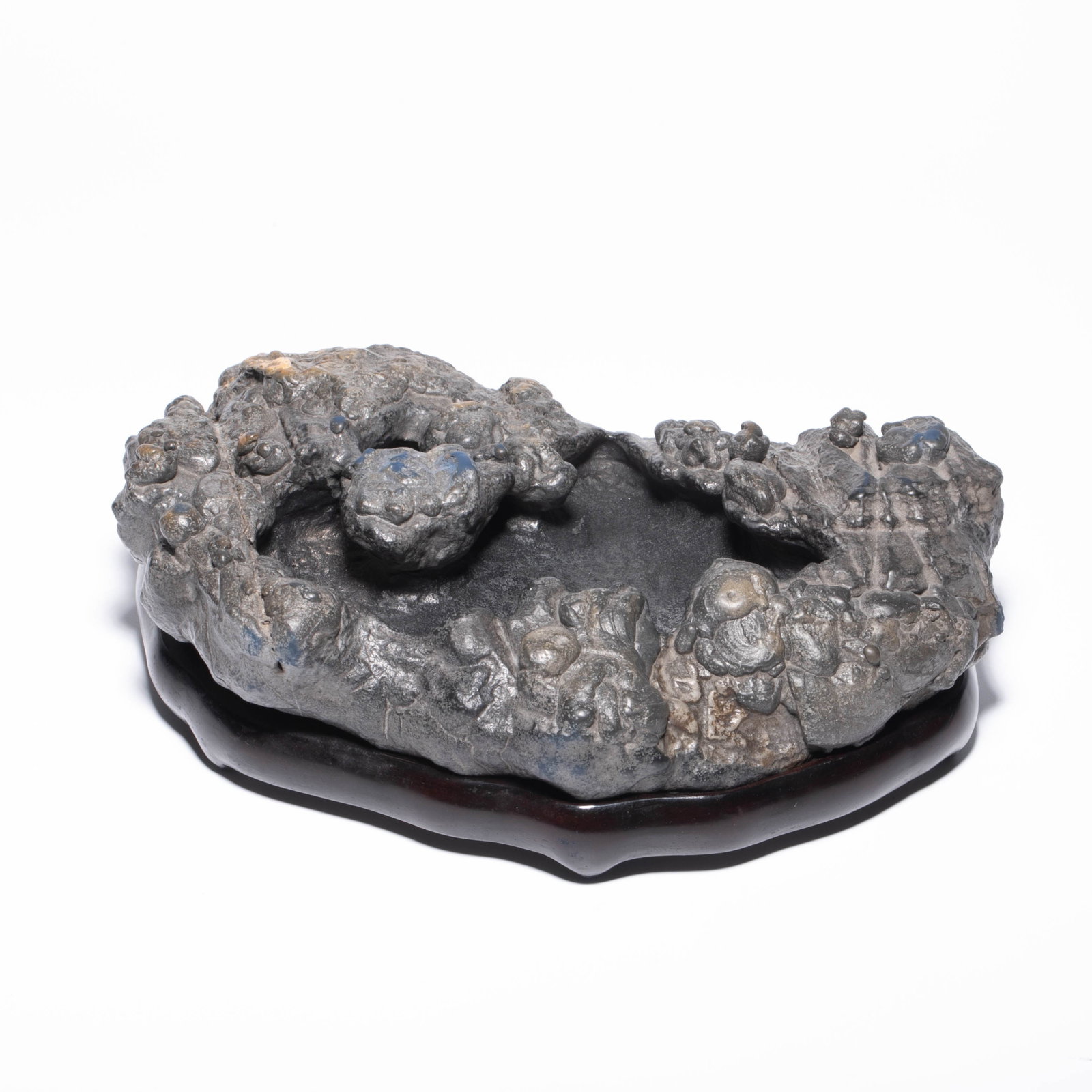 Qing Dynasty Lingbi stone basin (1 of 7)