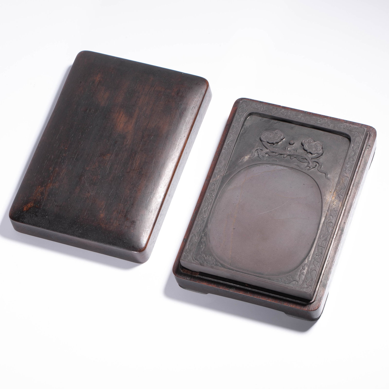 Qing Duanxi Laokeng Shuiyan Ganoderma lucidum inkstone (1 of 6)