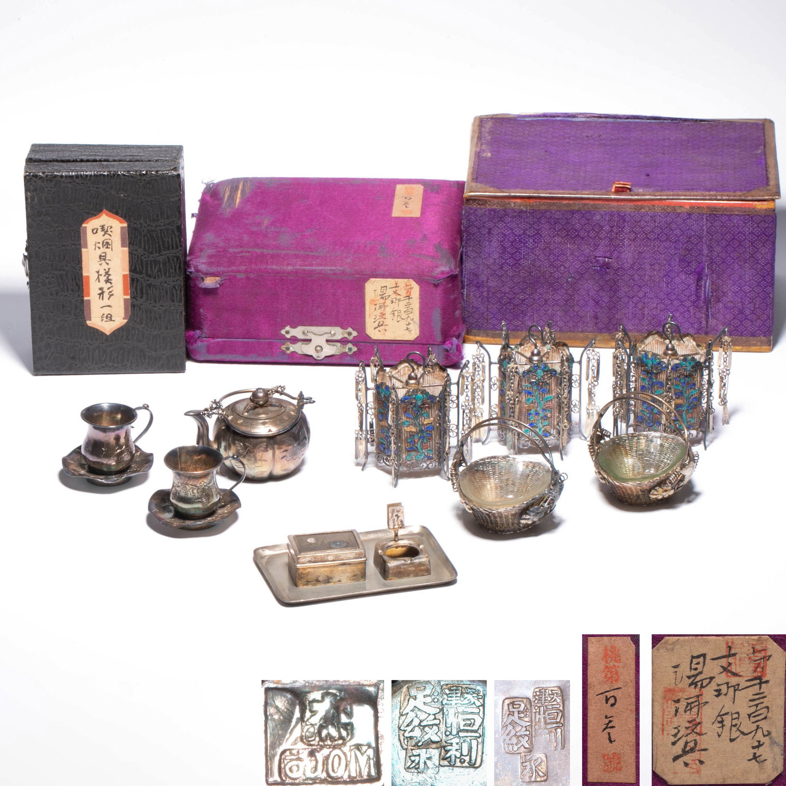 Qing Dynasty silver miniature set comprising a hexagonal palace lantern with cloisonne-style blue: This set is a desk miniature ornamental set made in the Qing dynasty silver. It was collected by an important collector in Japan. It comes with the original box and is beautifully arranged in a group,