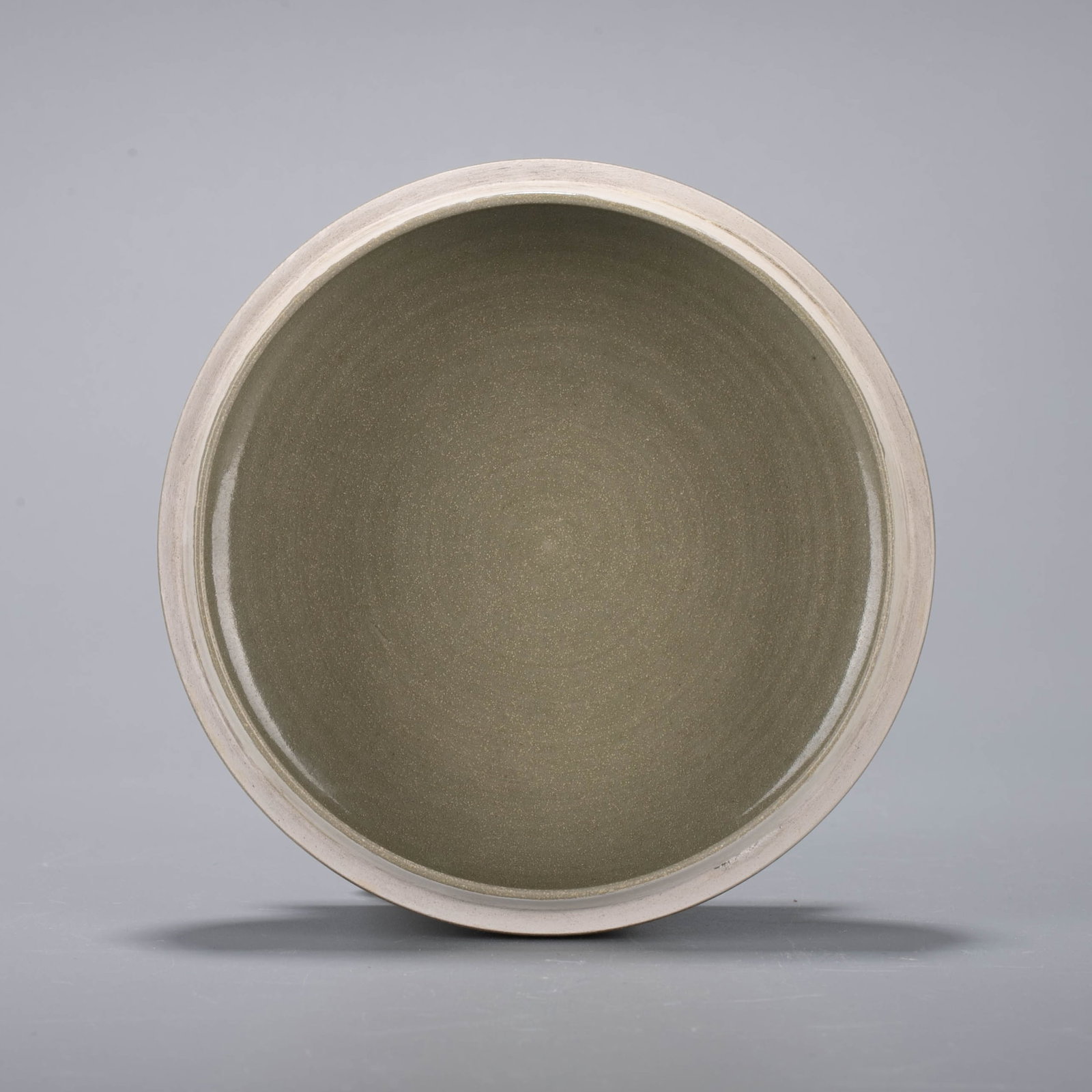 Yue ware Incense box - 10