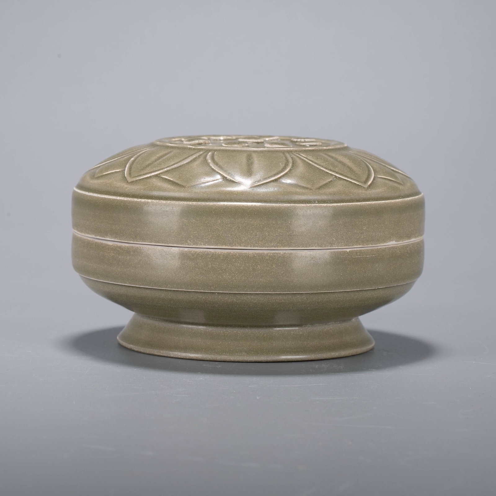 Yue ware Incense box - 5