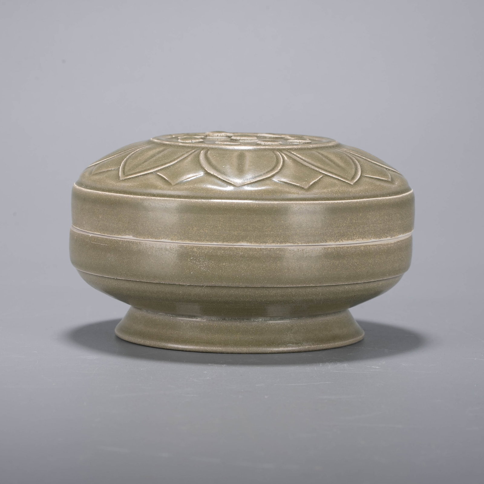 Yue ware Incense box - 6