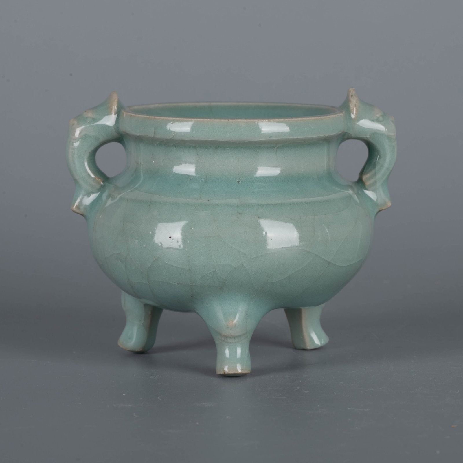 Song Dynasty Longquan ware double-eared incense burner: Song Dynasty Longquan ware double-eared incense burner