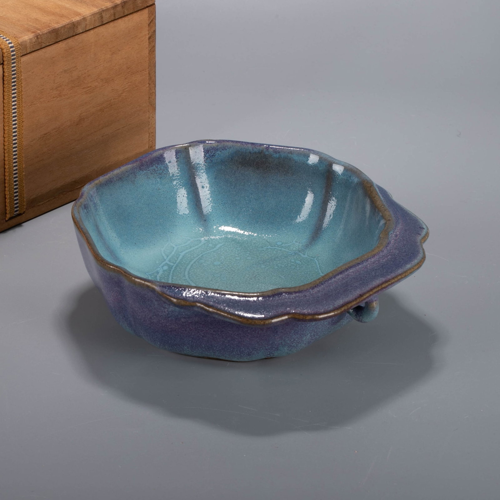 Song Dynasty Jun ware brush washer with official mark (1 of 9)