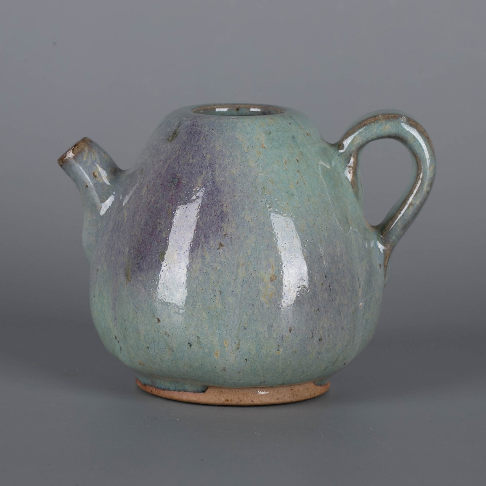 Song Dynasty Jun ware pear-shaped vessel with red spots (1 of 6)