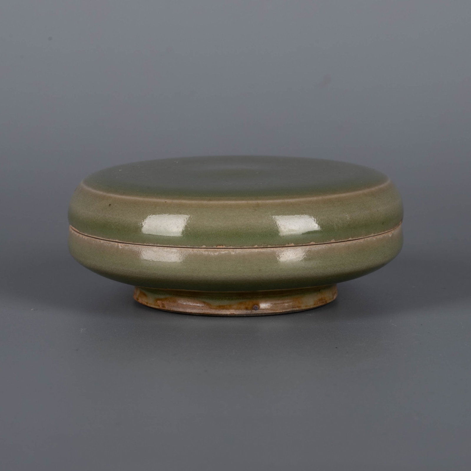 Song celadon box - 3