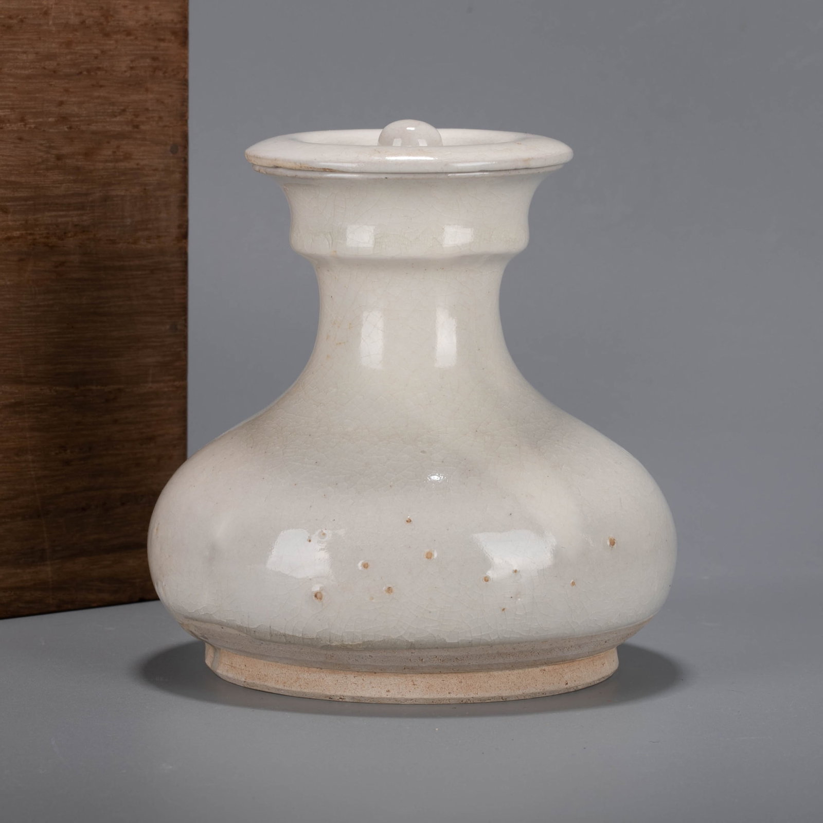Song Dynasty Ding Kiln dish-mouth vessel (1 of 9)